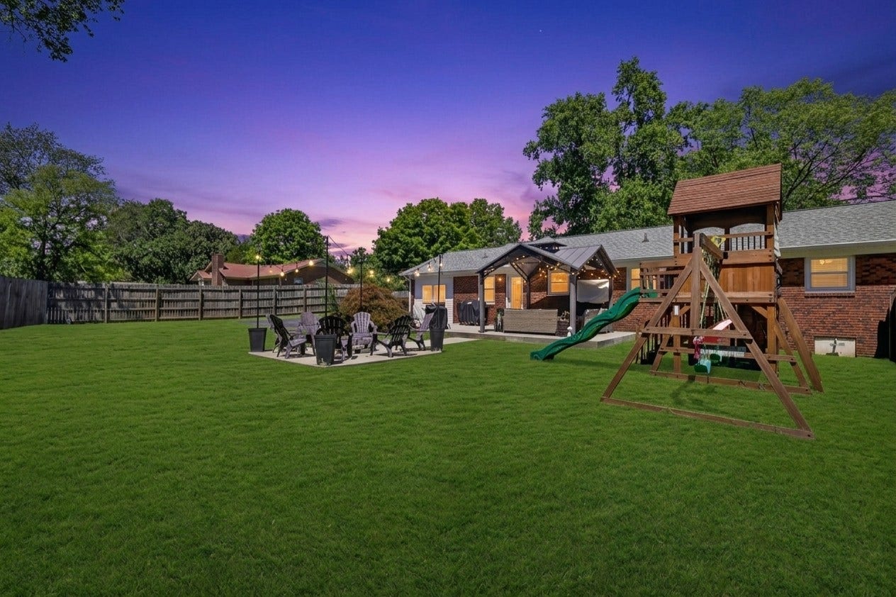 1311 Trinity Dr, Murfreesboro, TN 37129 1311 Trinity Dr, Murfreesboro, TN 37129