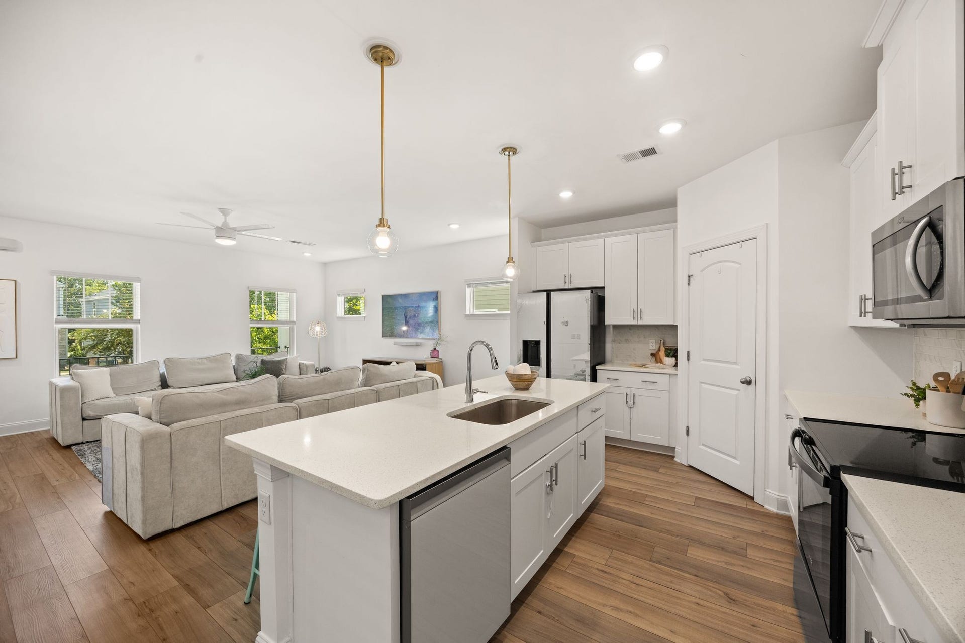 632 Taylor Bend Rd, Columbia, TN 38401 632 Taylor Bend Rd, Columbia, TN 38401