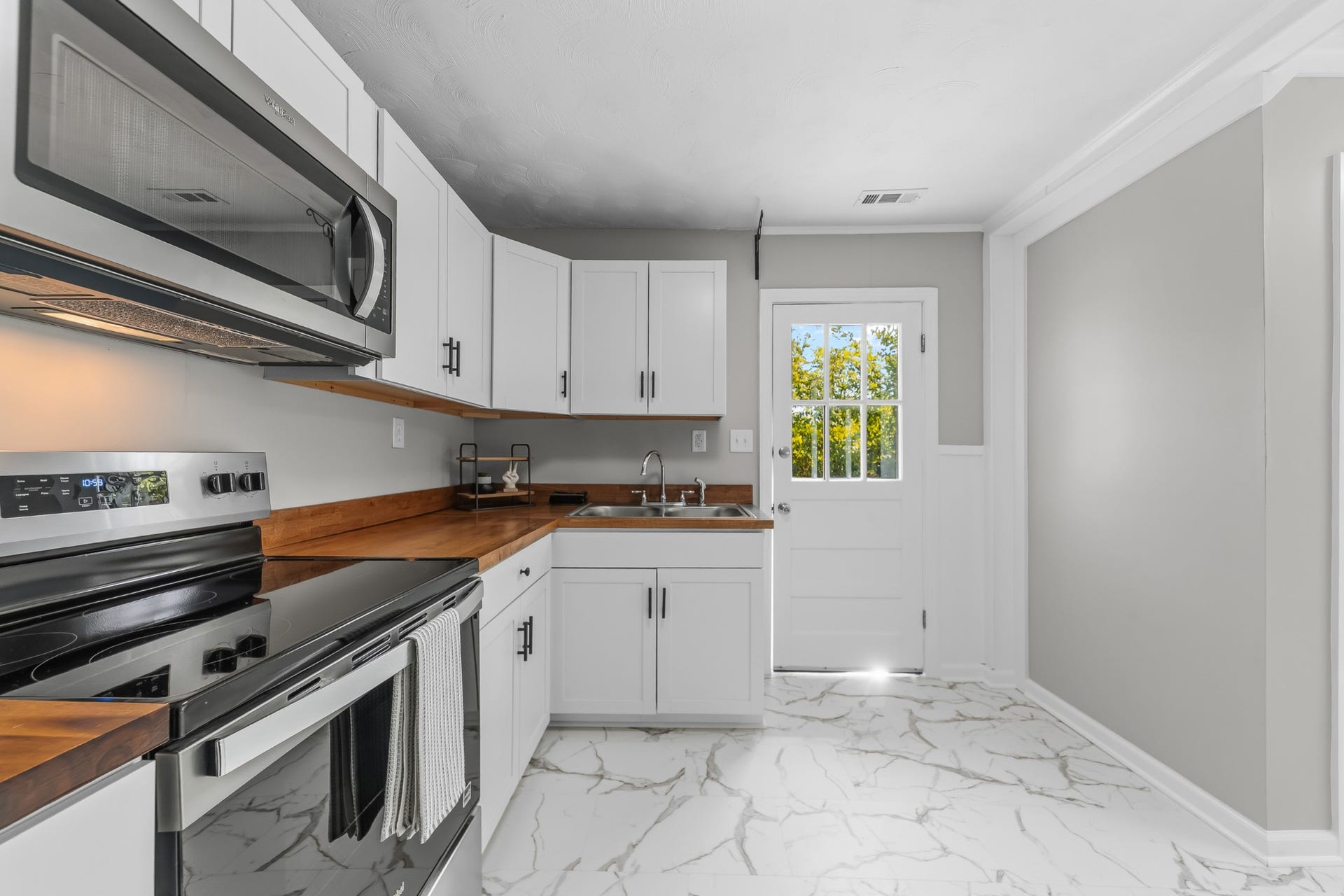 111 7th Ave S, Lewisburg, TN 37091 111 7th Ave S, Lewisburg, TN 37091