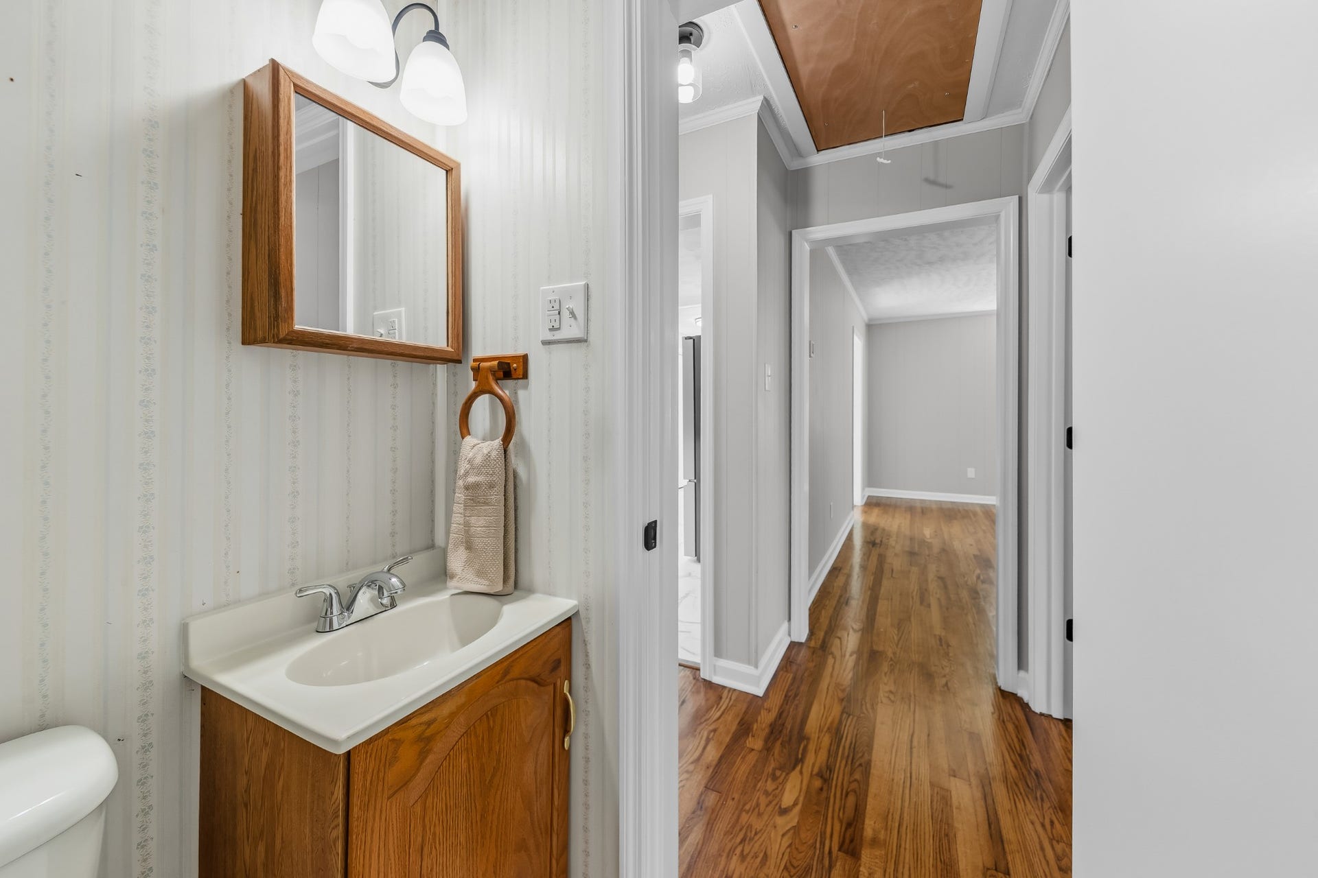 111 7th Ave S, Lewisburg, TN 37091 111 7th Ave S, Lewisburg, TN 37091