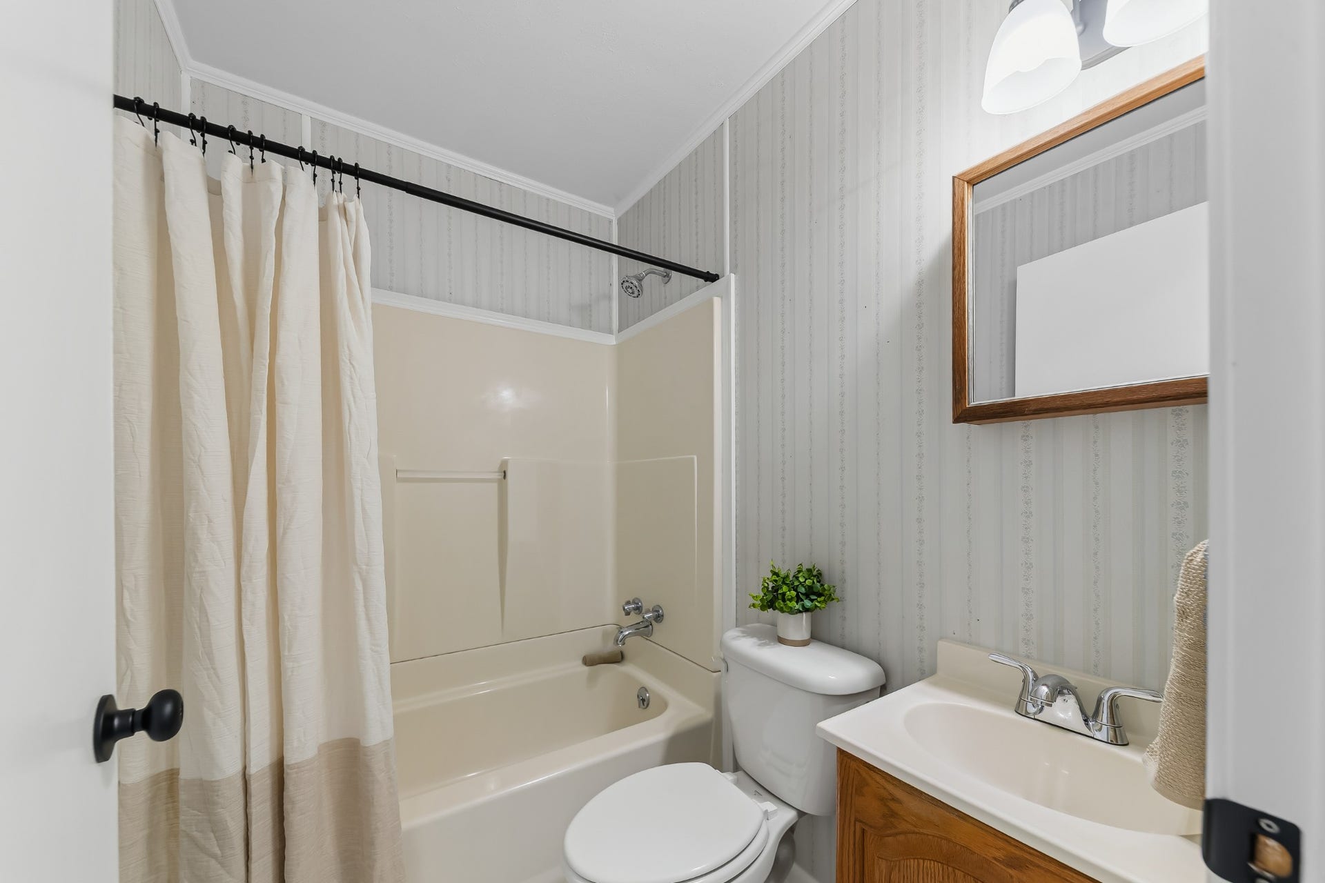 111 7th Ave S, Lewisburg, TN 37091 111 7th Ave S, Lewisburg, TN 37091