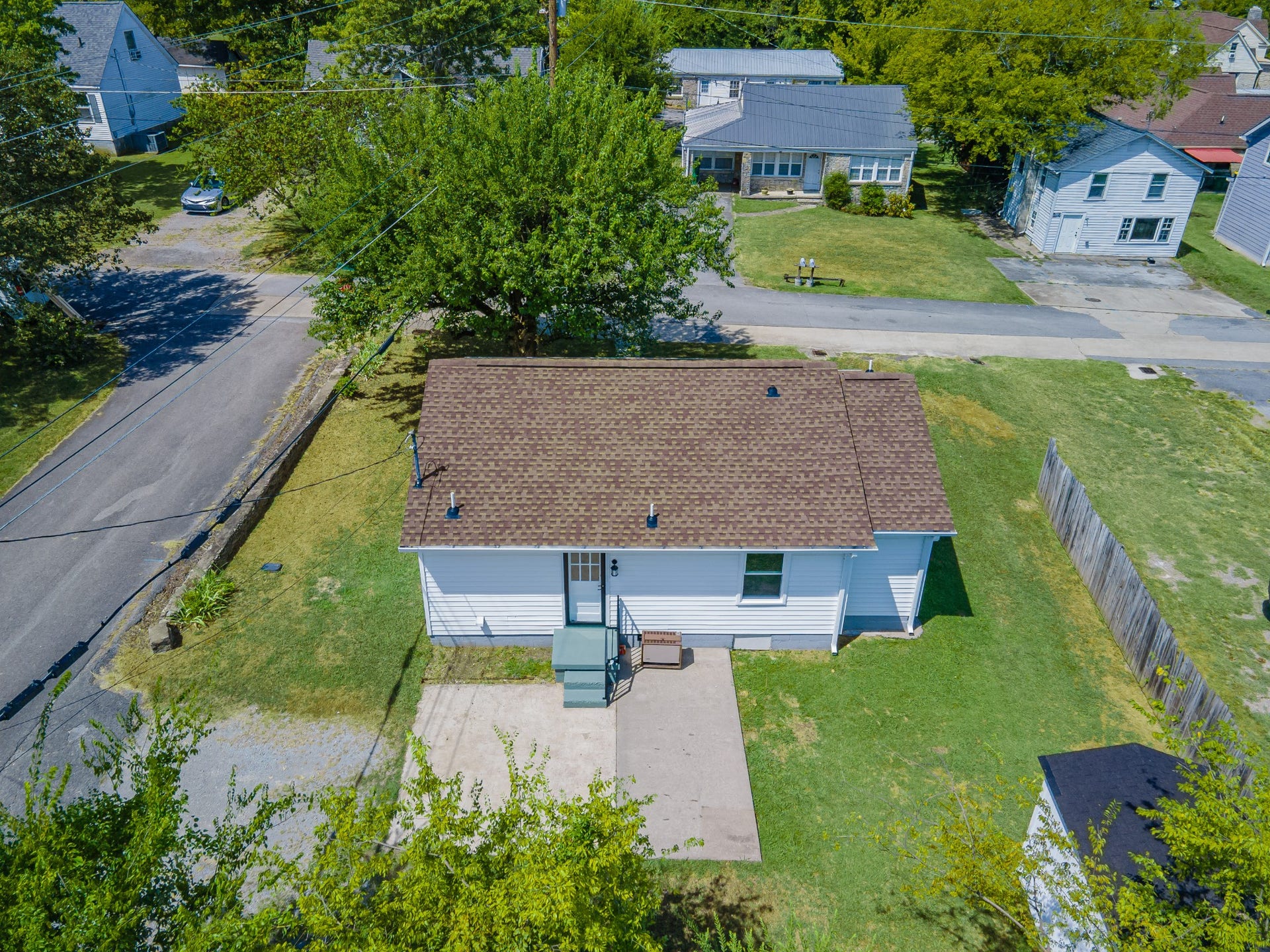 111 7th Ave S, Lewisburg, TN 37091 111 7th Ave S, Lewisburg, TN 37091