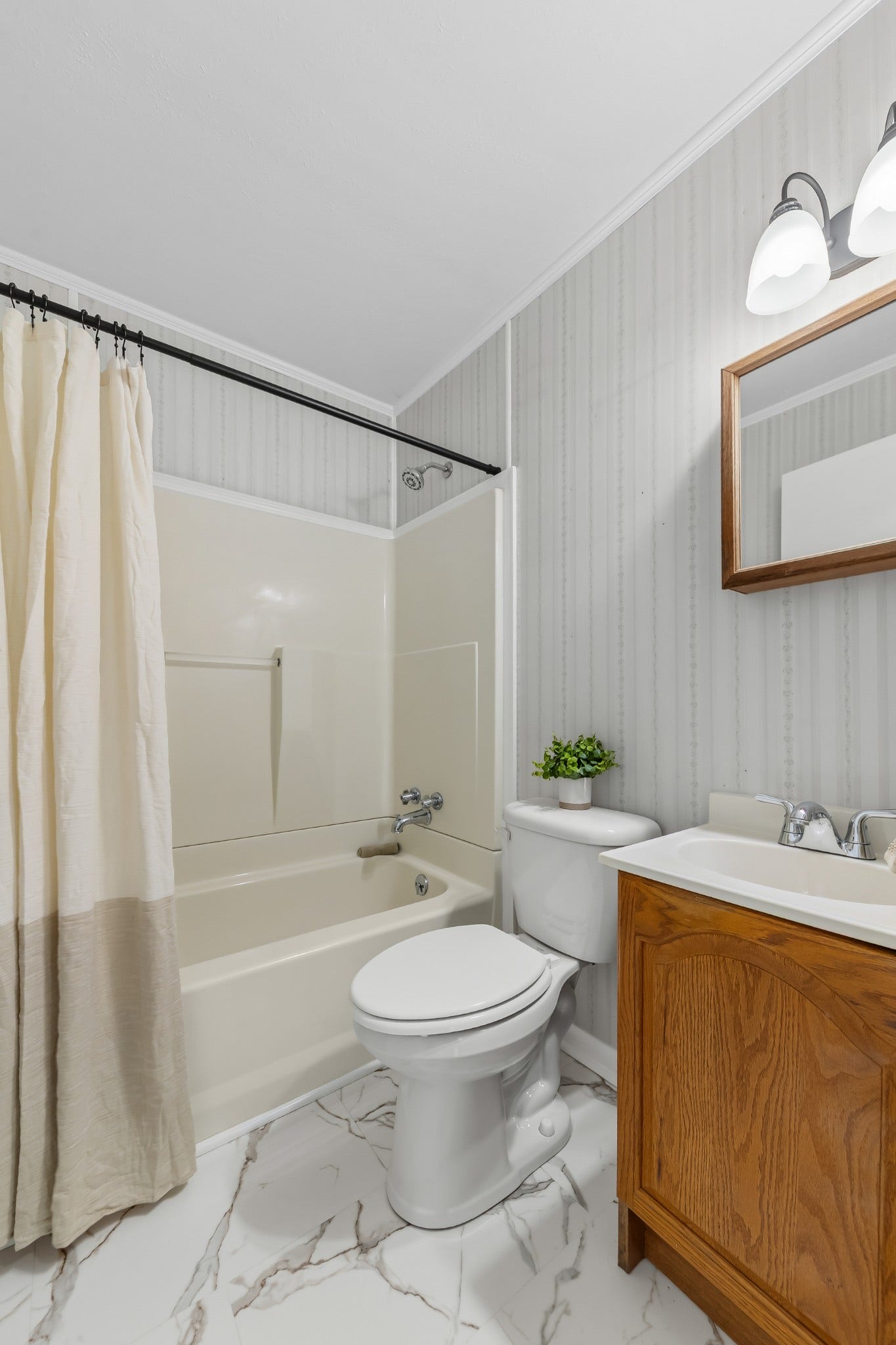 111 7th Ave S, Lewisburg, TN 37091 111 7th Ave S, Lewisburg, TN 37091