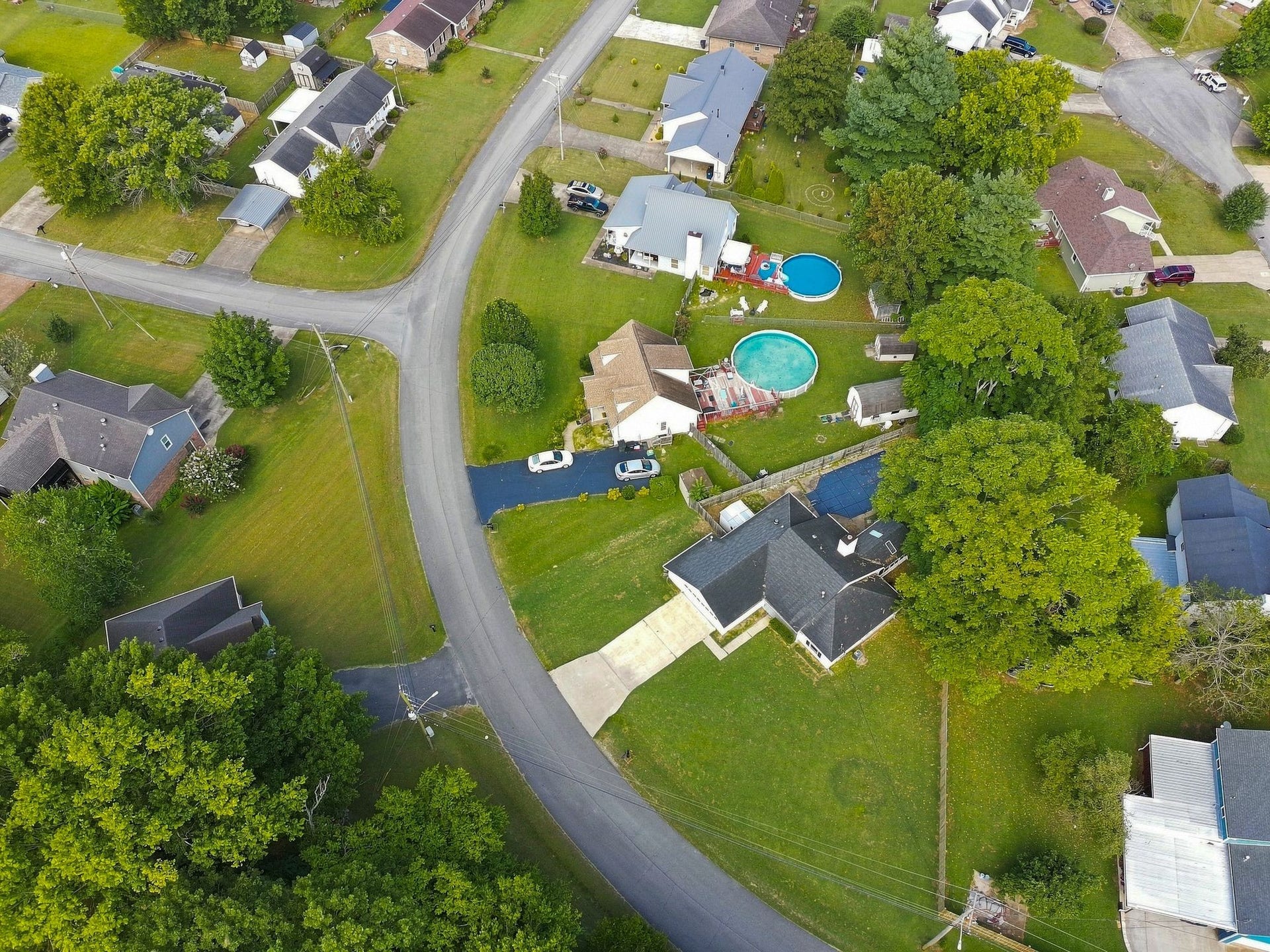 1904 Gettysburg Lane, Columbia, TN 38401 1904 Gettysburg Lane, Columbia, TN 38401