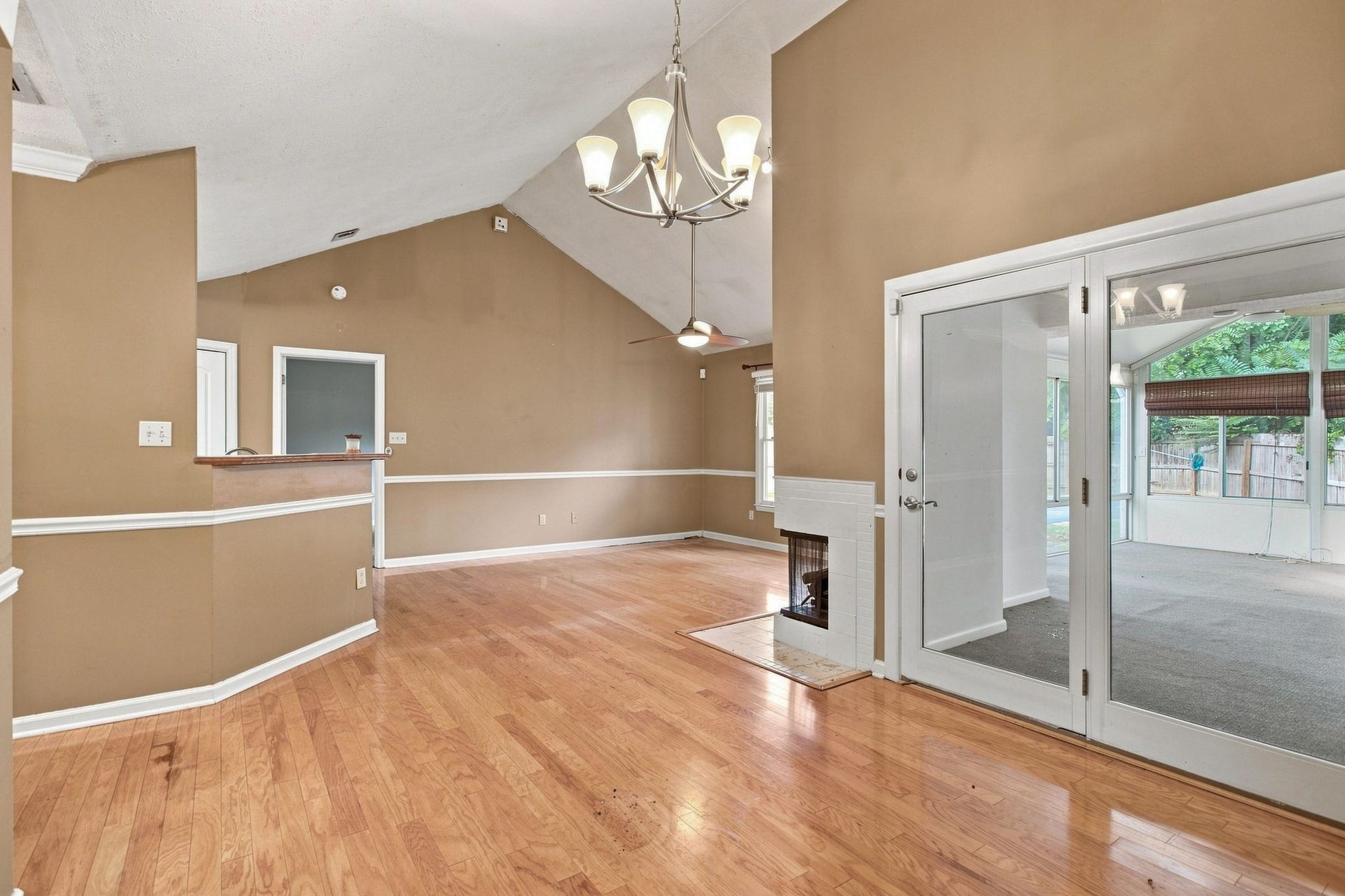 1904 Gettysburg Lane, Columbia, TN 38401 1904 Gettysburg Lane, Columbia, TN 38401