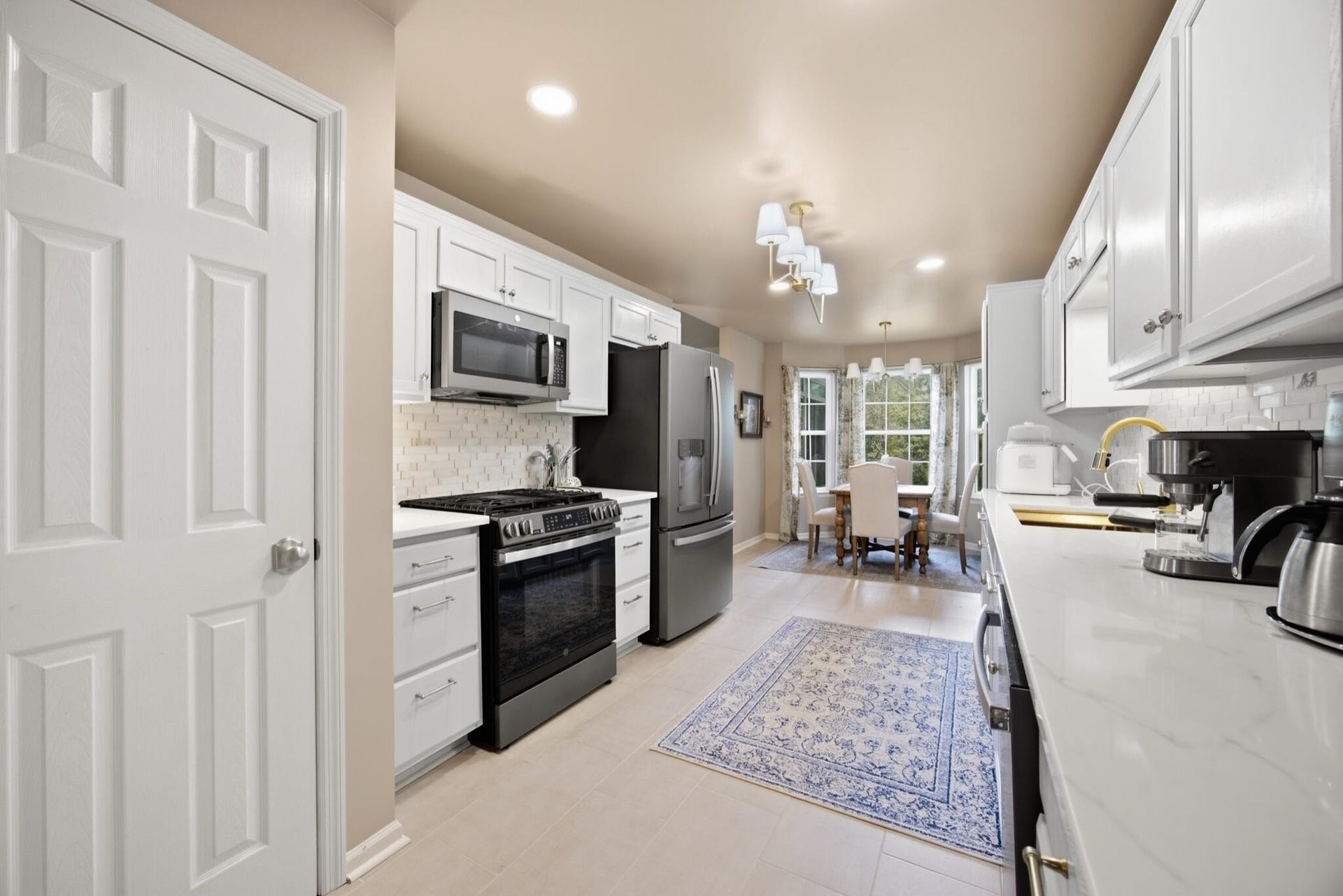 5773 Sarah Drive, Ooltewah, TN 37363 5773 Sarah Drive, Ooltewah, TN 37363