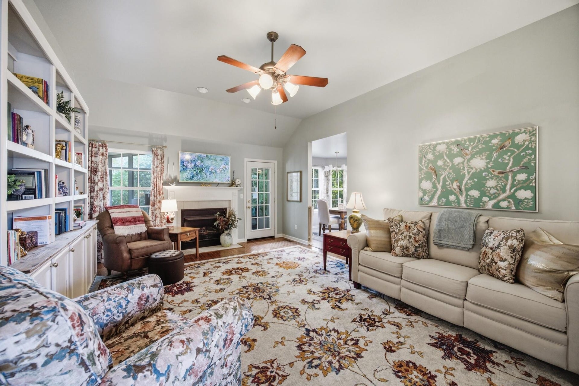 5773 Sarah Drive, Ooltewah, TN 37363 5773 Sarah Drive, Ooltewah, TN 37363