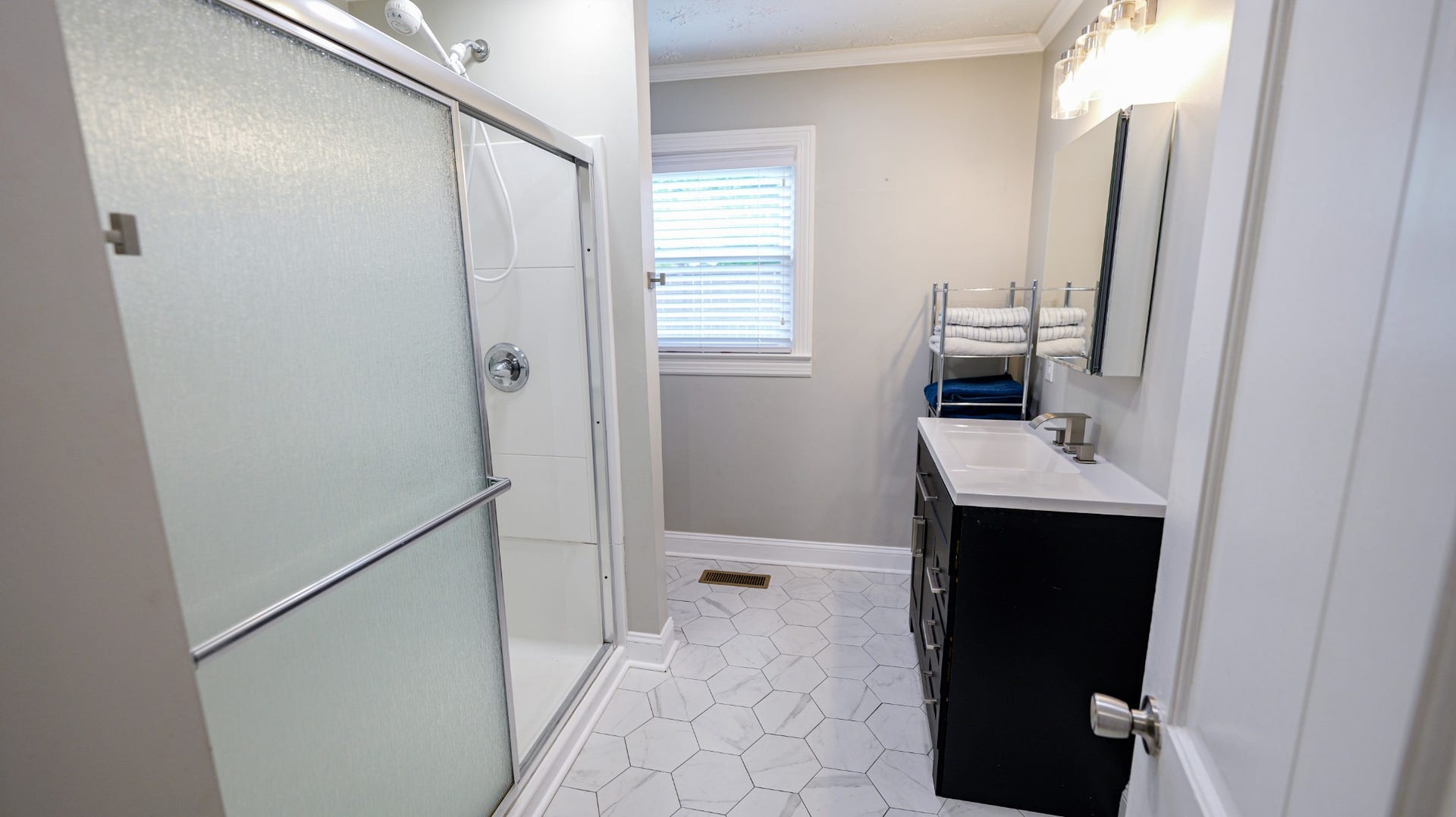 224 Glenn Ave, Gallatin, TN 37066 224 Glenn Ave, Gallatin, TN 37066