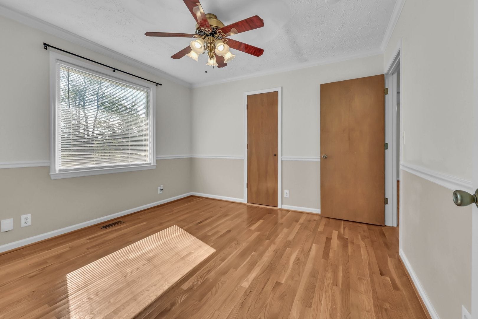 504 Wren Dr, Clarksville, TN 37040 504 Wren Dr, Clarksville, TN 37040