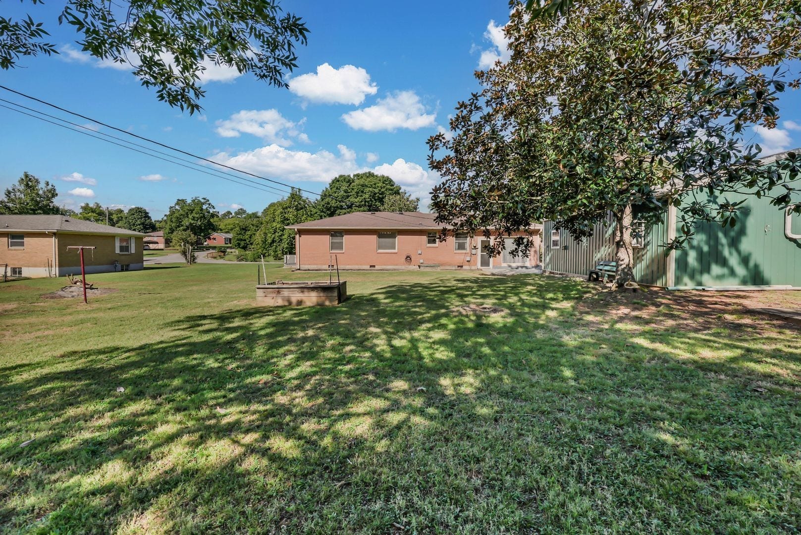 504 Wren Dr, Clarksville, TN 37040 504 Wren Dr, Clarksville, TN 37040