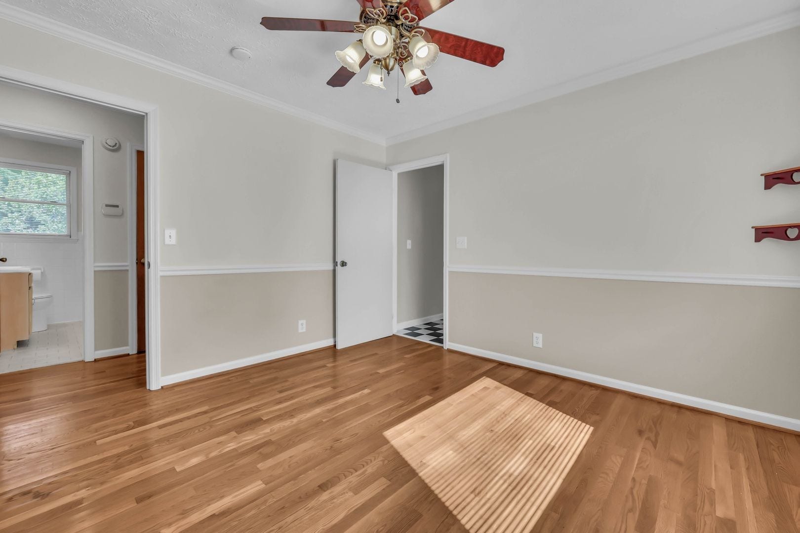 504 Wren Dr, Clarksville, TN 37040 504 Wren Dr, Clarksville, TN 37040