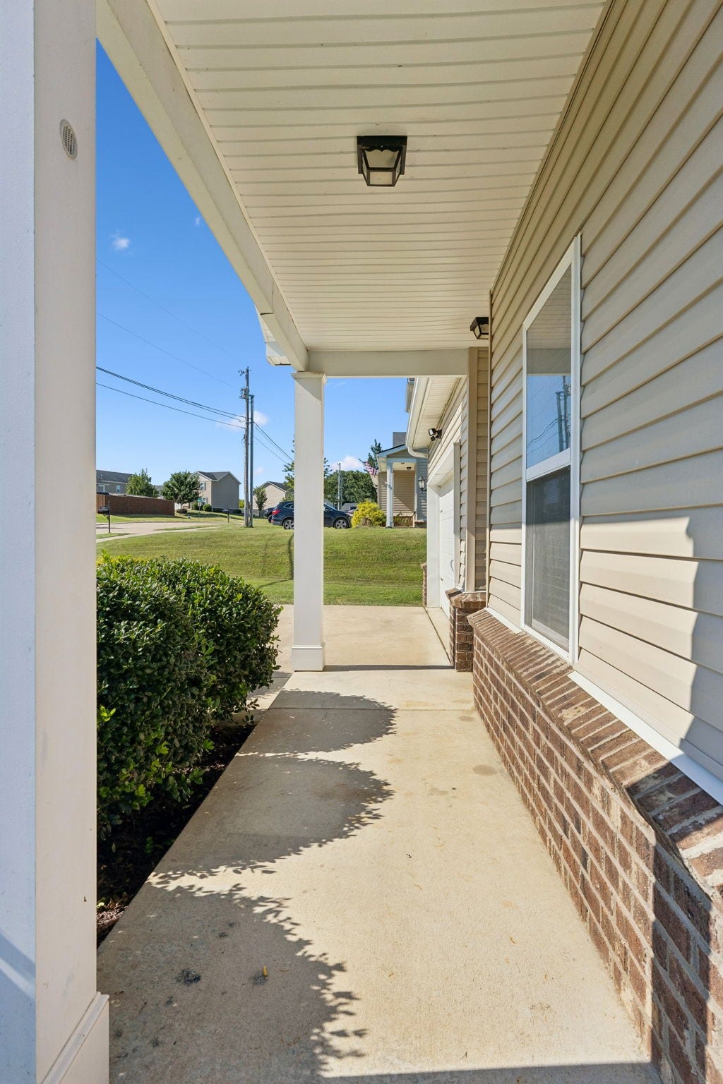 2247 Bee Hive Dr, Columbia, TN 38401 2247 Bee Hive Dr, Columbia, TN 38401