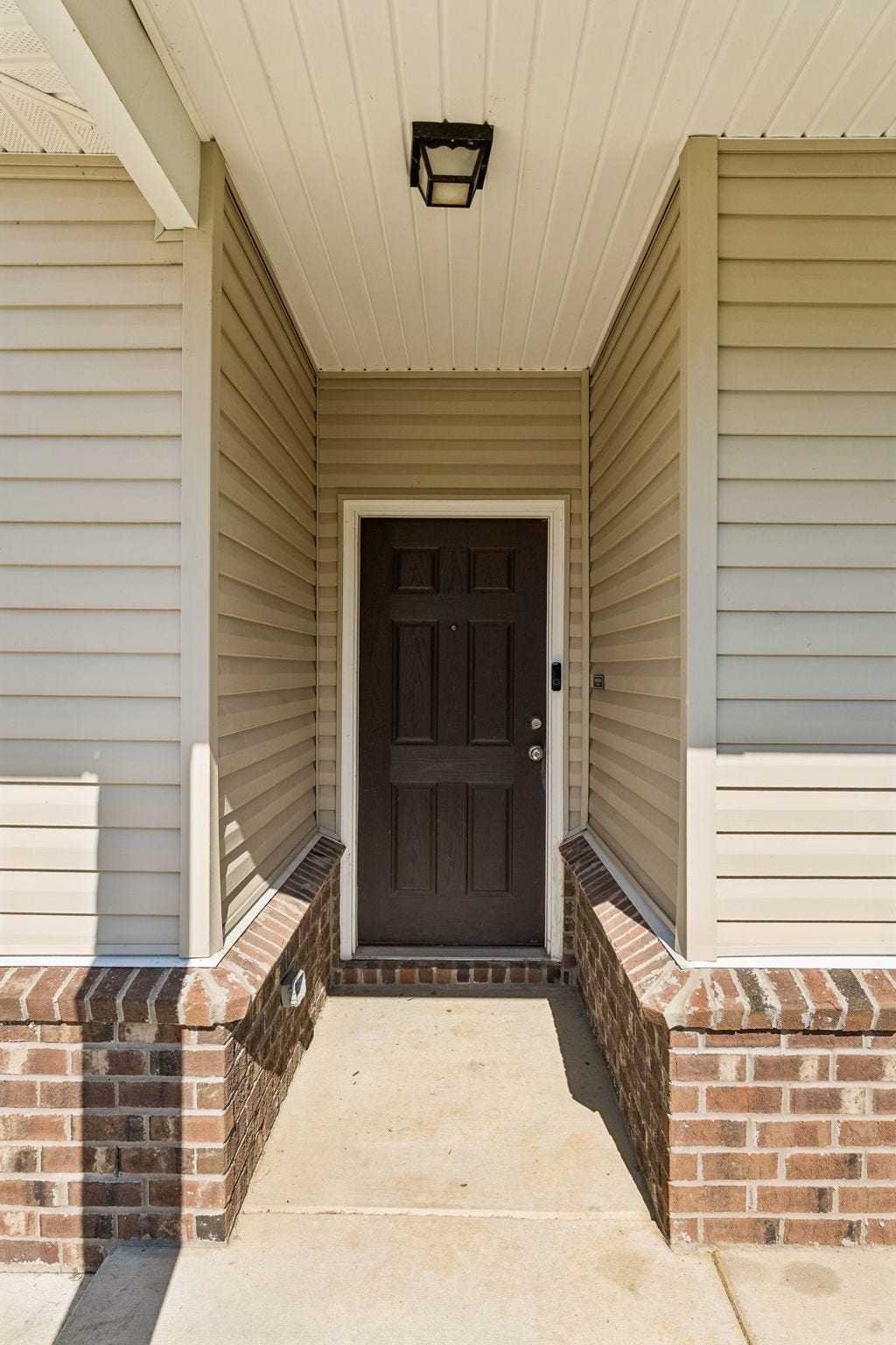 2247 Bee Hive Dr, Columbia, TN 38401 2247 Bee Hive Dr, Columbia, TN 38401