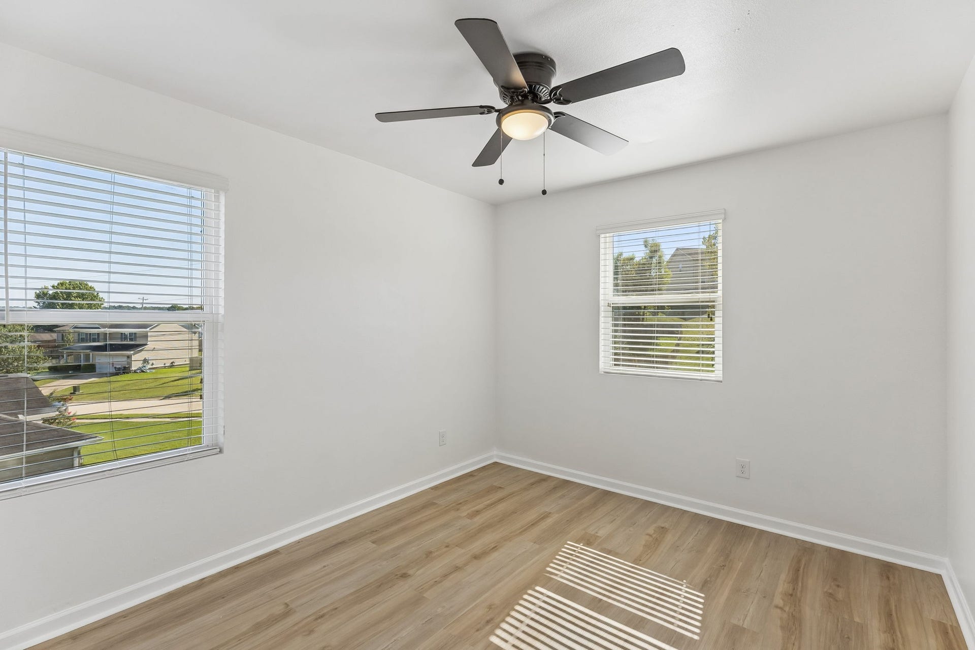 2247 Bee Hive Dr, Columbia, TN 38401 2247 Bee Hive Dr, Columbia, TN 38401