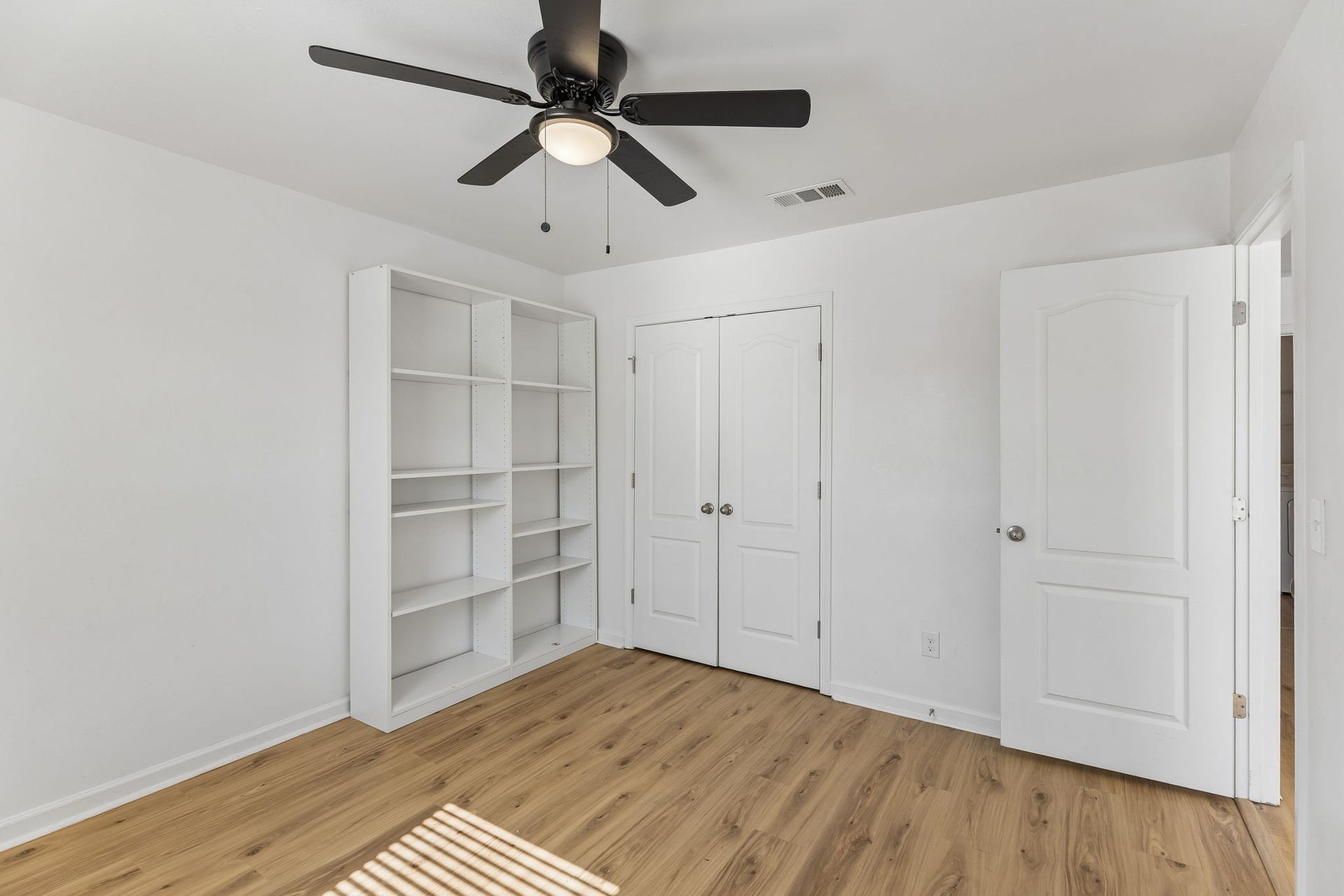 2247 Bee Hive Dr, Columbia, TN 38401 2247 Bee Hive Dr, Columbia, TN 38401