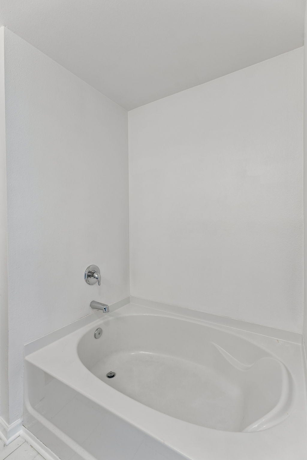 2247 Bee Hive Dr, Columbia, TN 38401 2247 Bee Hive Dr, Columbia, TN 38401