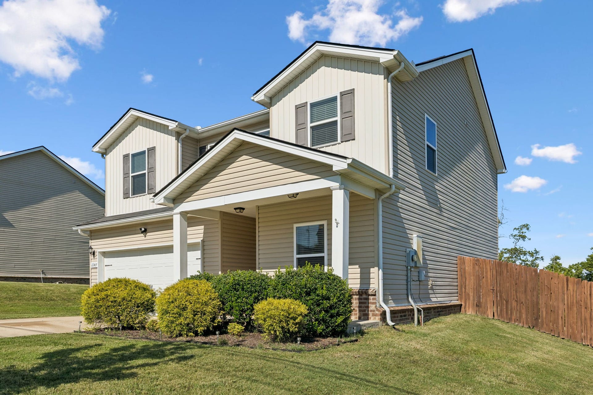 2247 Bee Hive Dr, Columbia, TN 38401 2247 Bee Hive Dr, Columbia, TN 38401