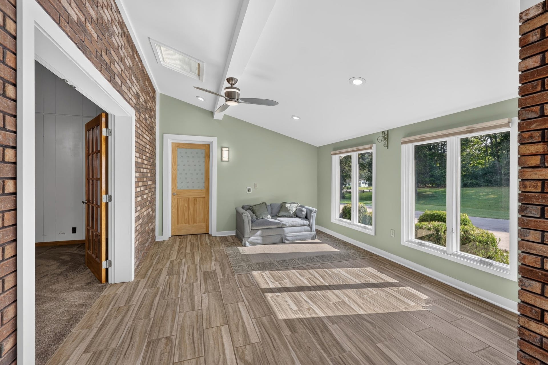 8100 Charlotte Pike, Nashville, TN 37221 8100 Charlotte Pike, Nashville, TN 37221