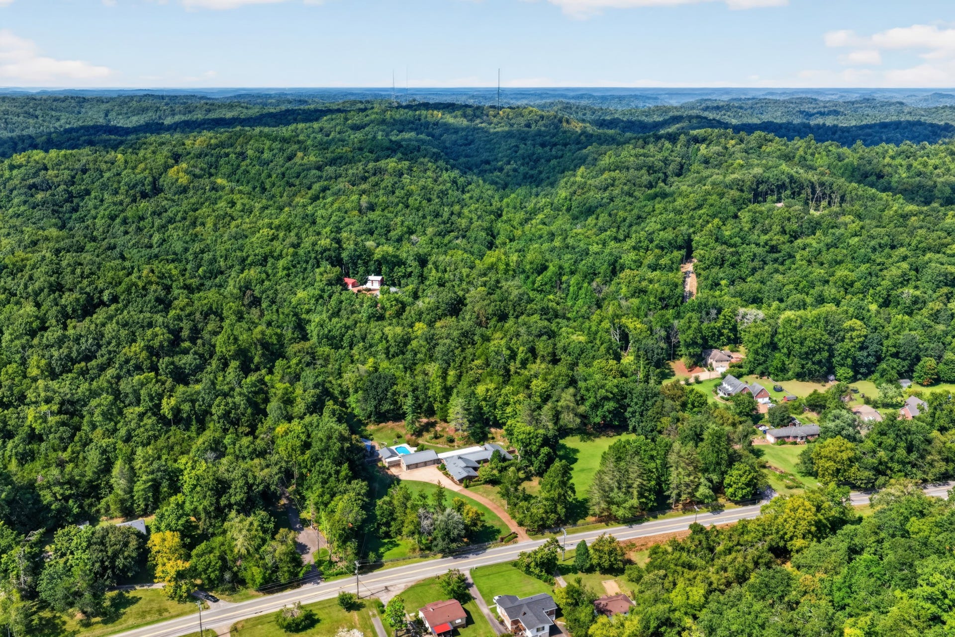 8100 Charlotte Pike, Nashville, TN 37221 8100 Charlotte Pike, Nashville, TN 37221