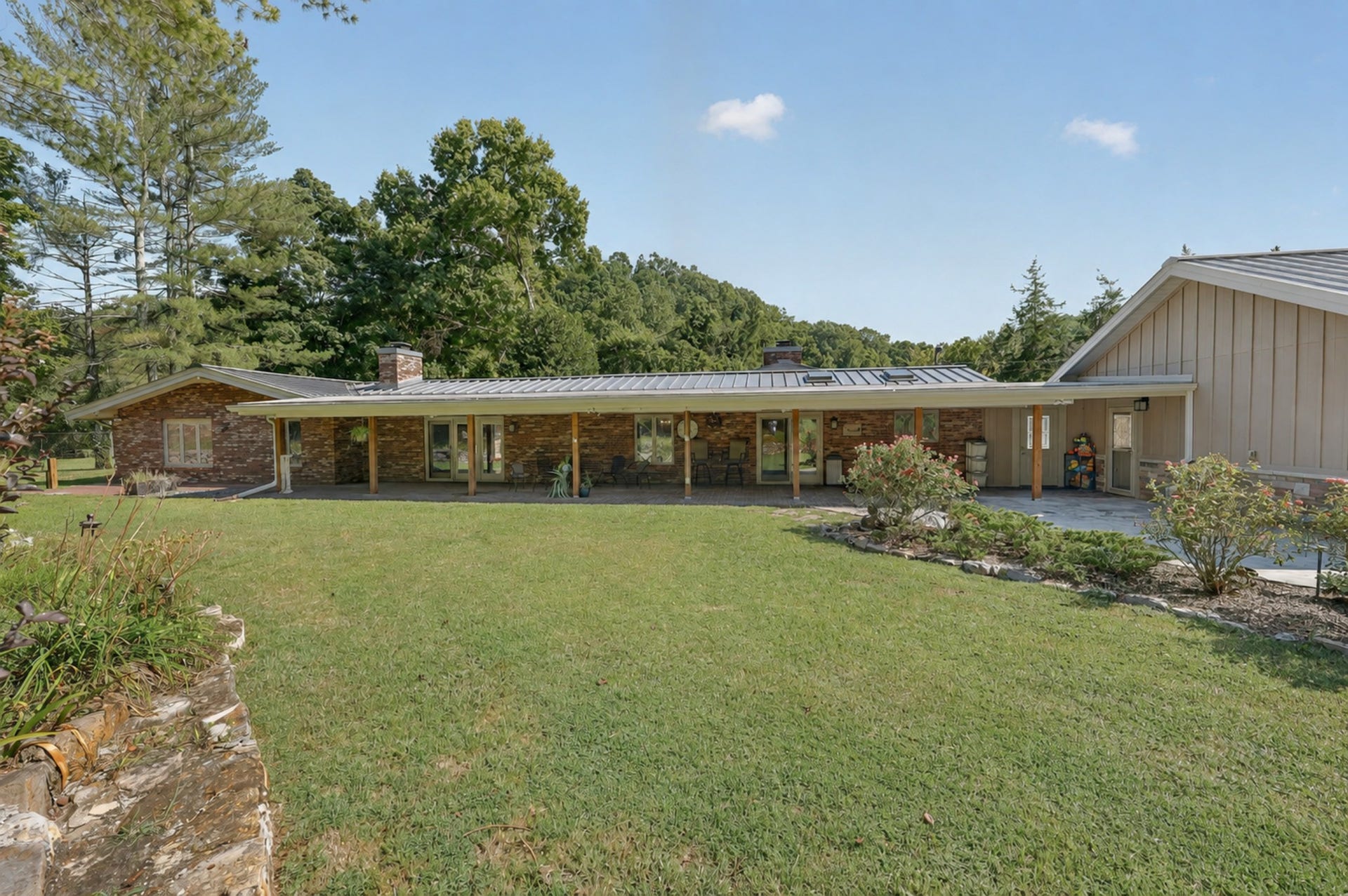 8100 Charlotte Pike, Nashville, TN 37221 8100 Charlotte Pike, Nashville, TN 37221