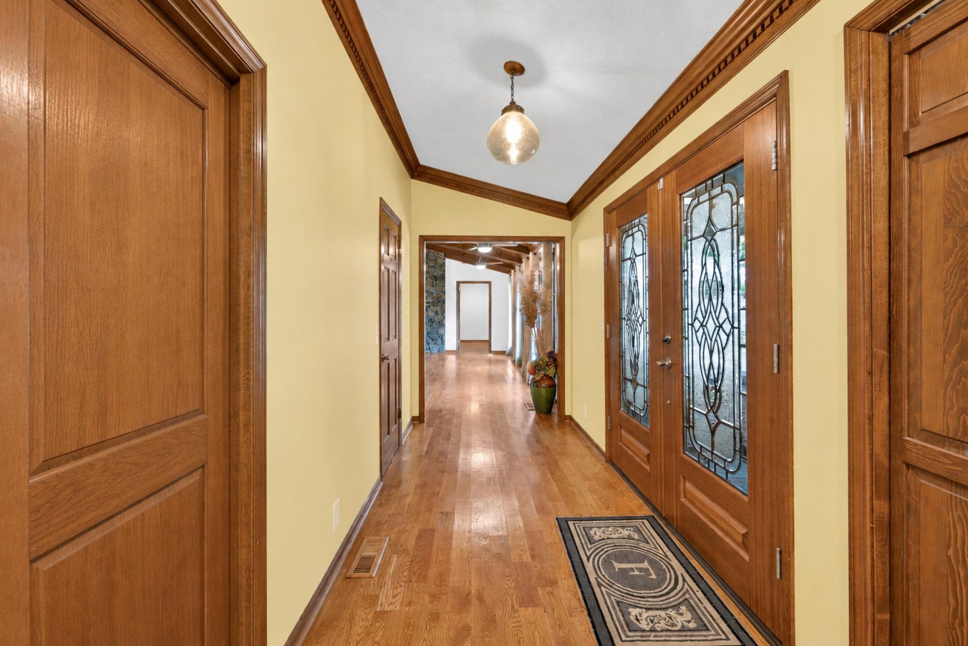 8100 Charlotte Pike, Nashville, TN 37221 8100 Charlotte Pike, Nashville, TN 37221