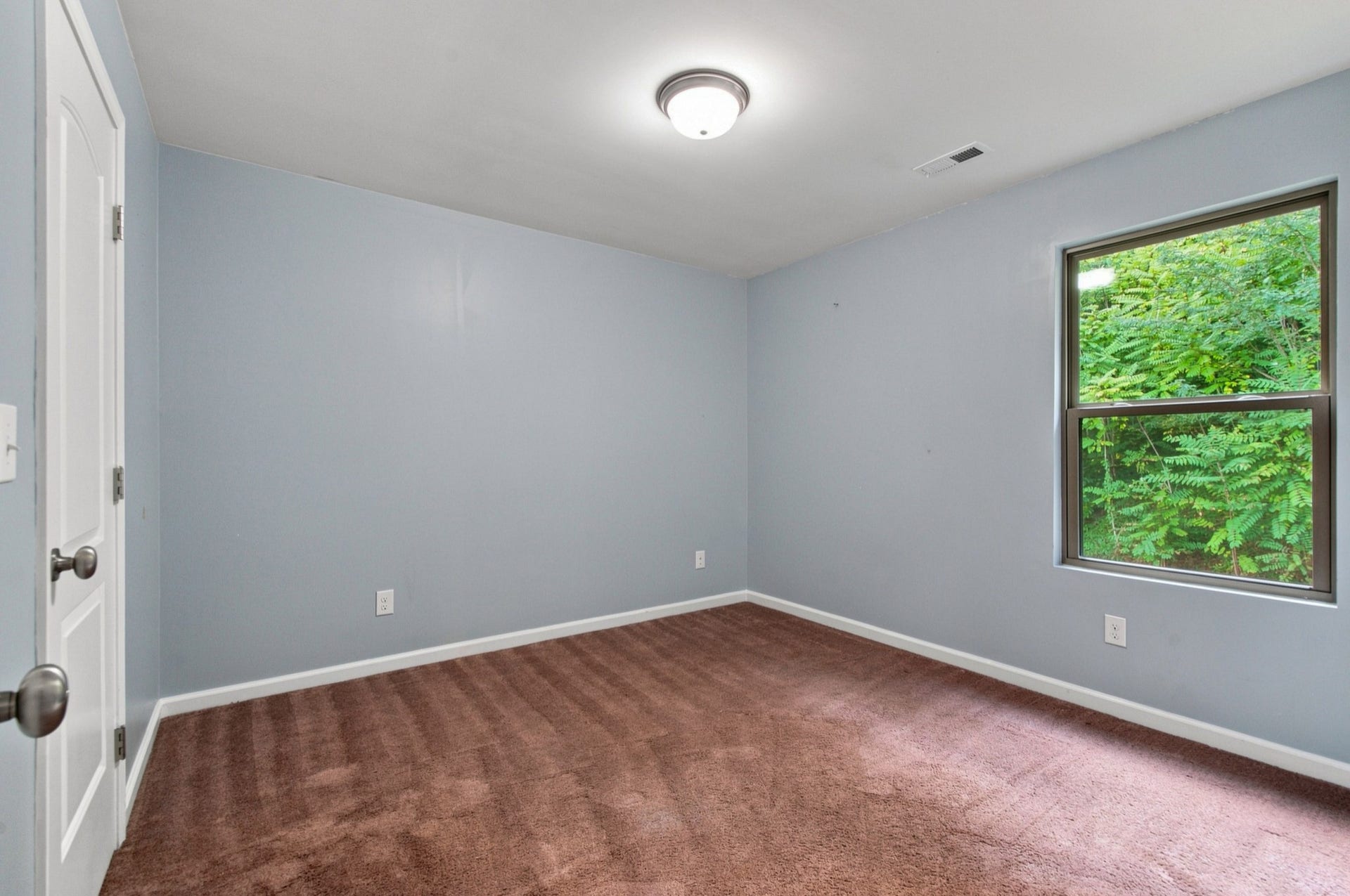 1457 Scarcroft Ln, Nashville, TN 37221