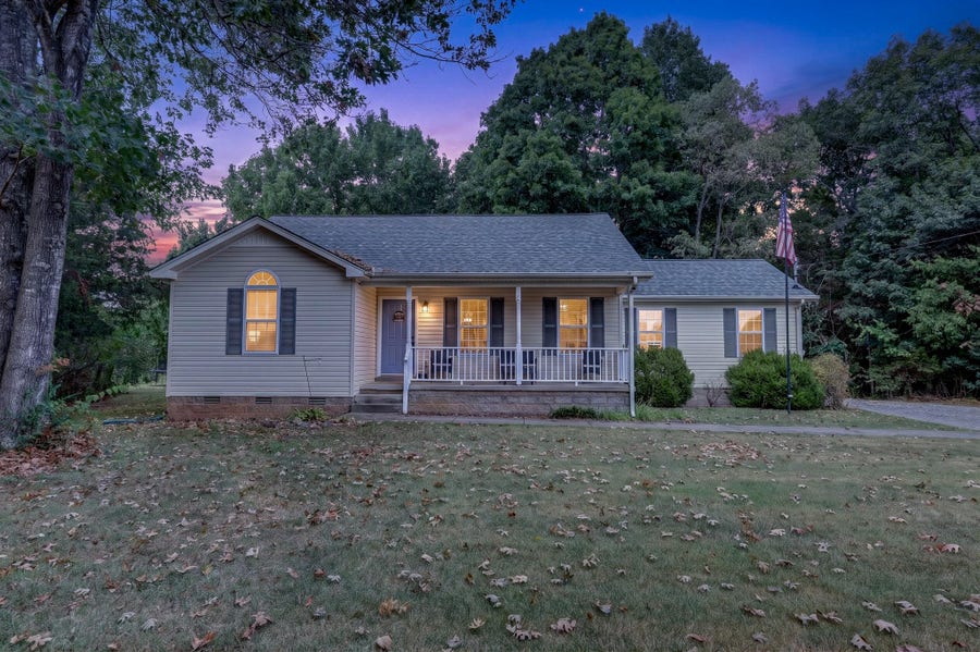Property photo for 329 Fazio Ct, Bell Buckle, TN