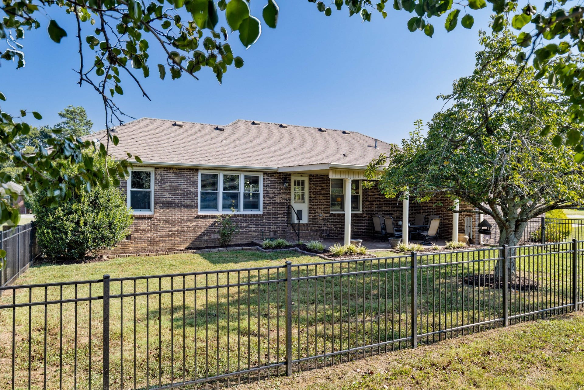 228 Megan Cir, Shelbyville, TN 37160 228 Megan Cir, Shelbyville, TN 37160