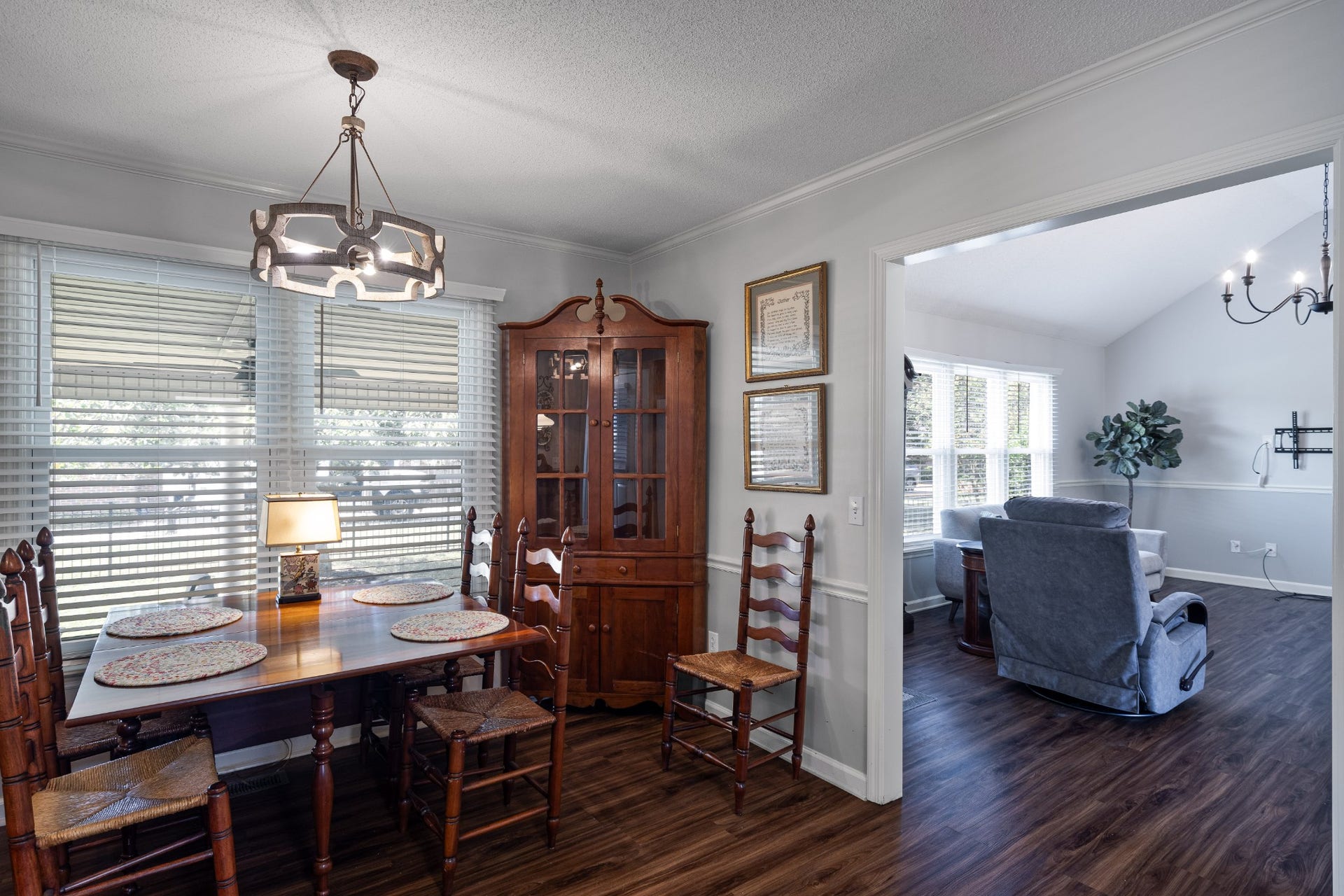 228 Megan Cir, Shelbyville, TN 37160 228 Megan Cir, Shelbyville, TN 37160