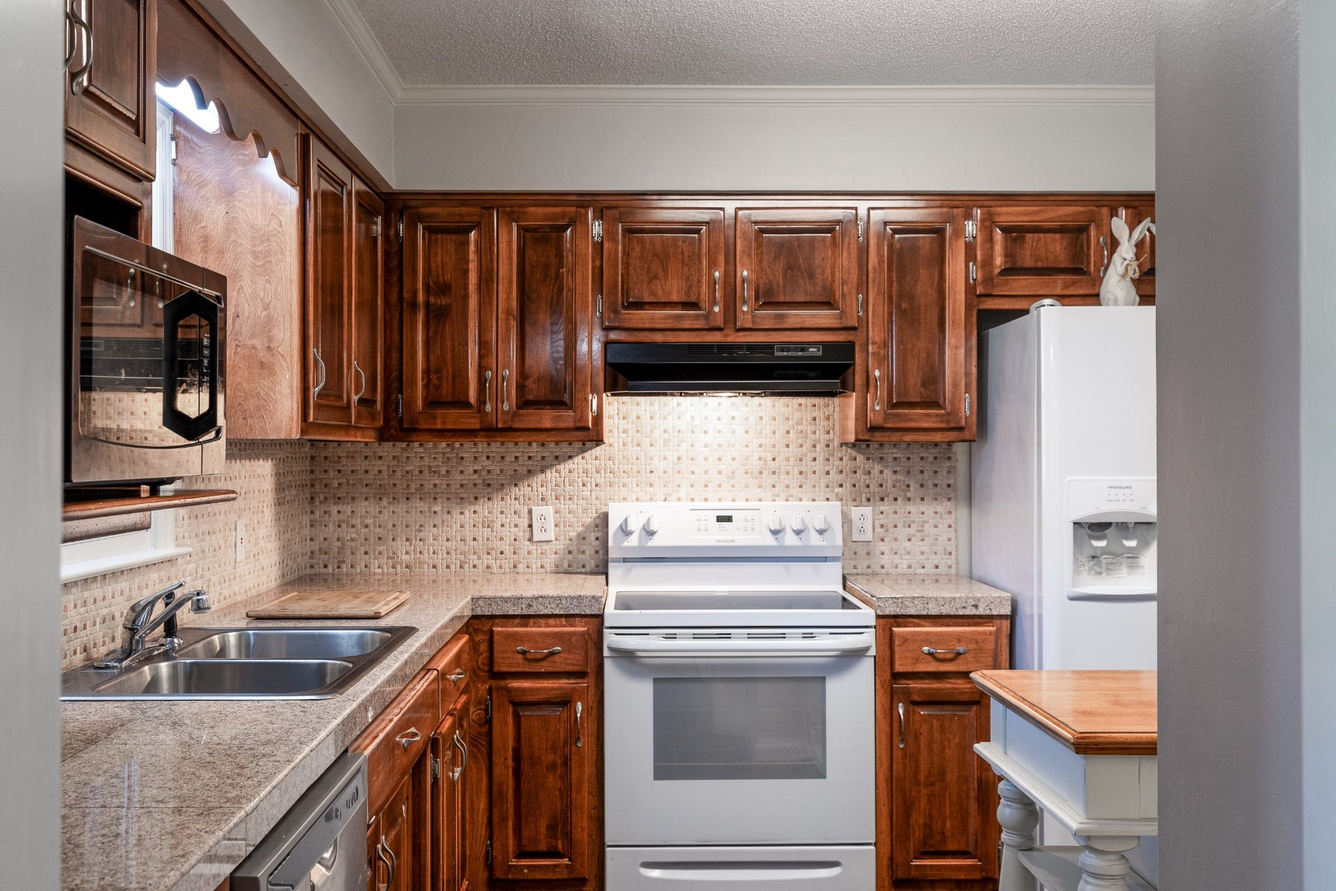 228 Megan Cir, Shelbyville, TN 37160 228 Megan Cir, Shelbyville, TN 37160