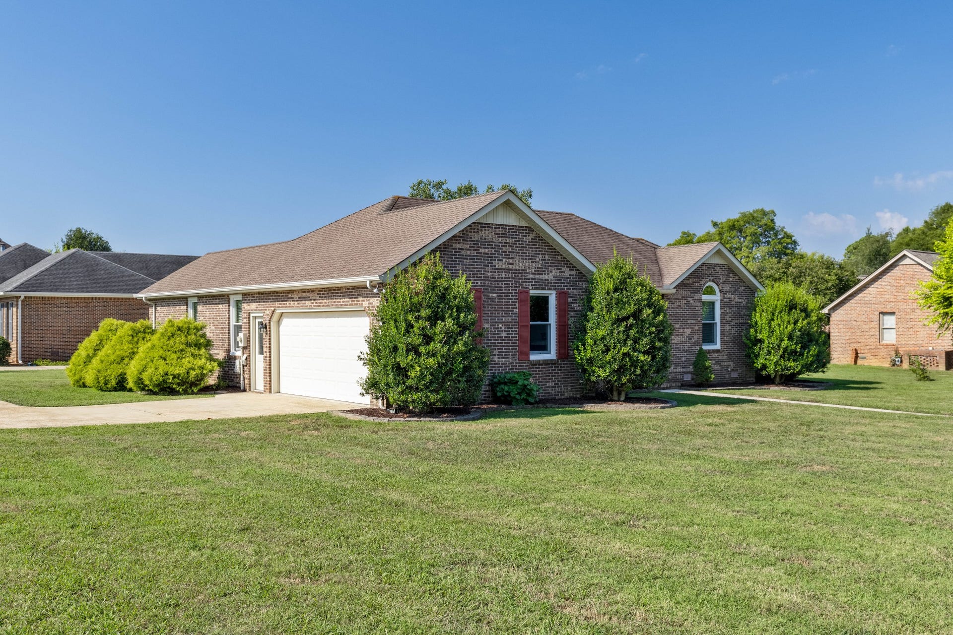 228 Megan Cir, Shelbyville, TN 37160 228 Megan Cir, Shelbyville, TN 37160
