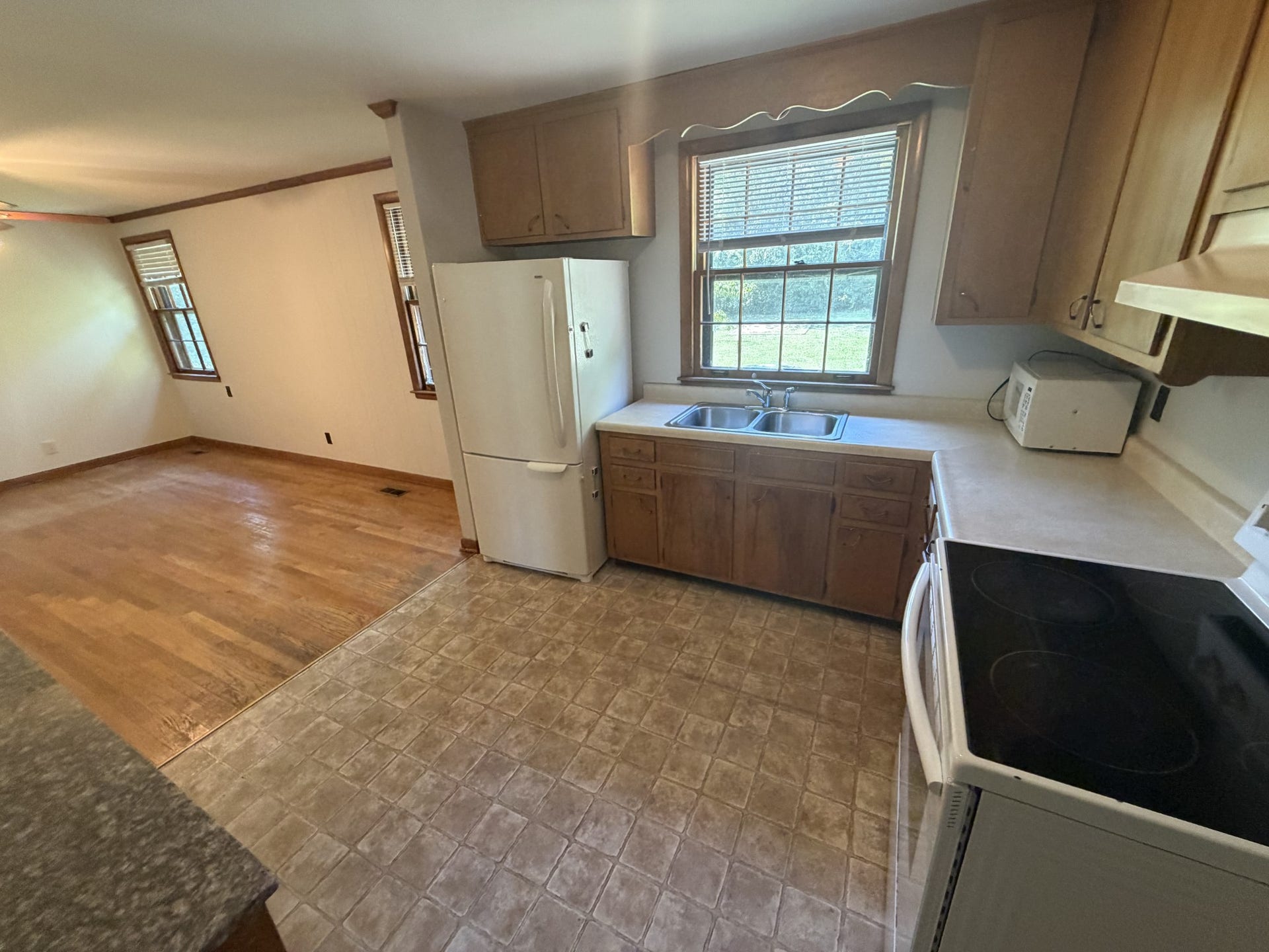 625 Elaine Dr, Nashville, TN 37211 625 Elaine Dr, Nashville, TN 37211