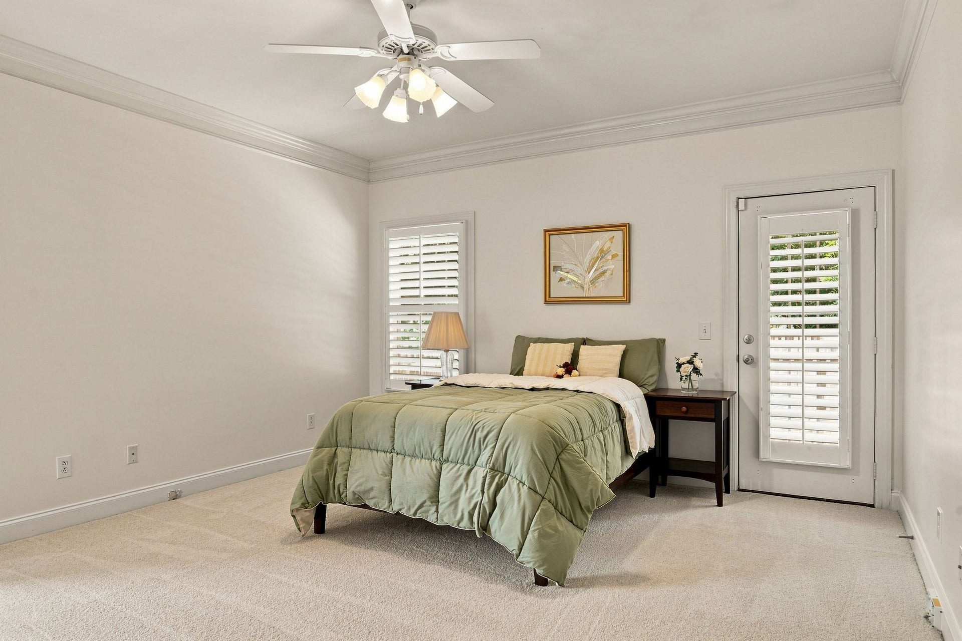 2153 Aberdeen Cir, Murfreesboro, TN 37130 The primary bedroom is conveniently located on the main level for easy everyday living.