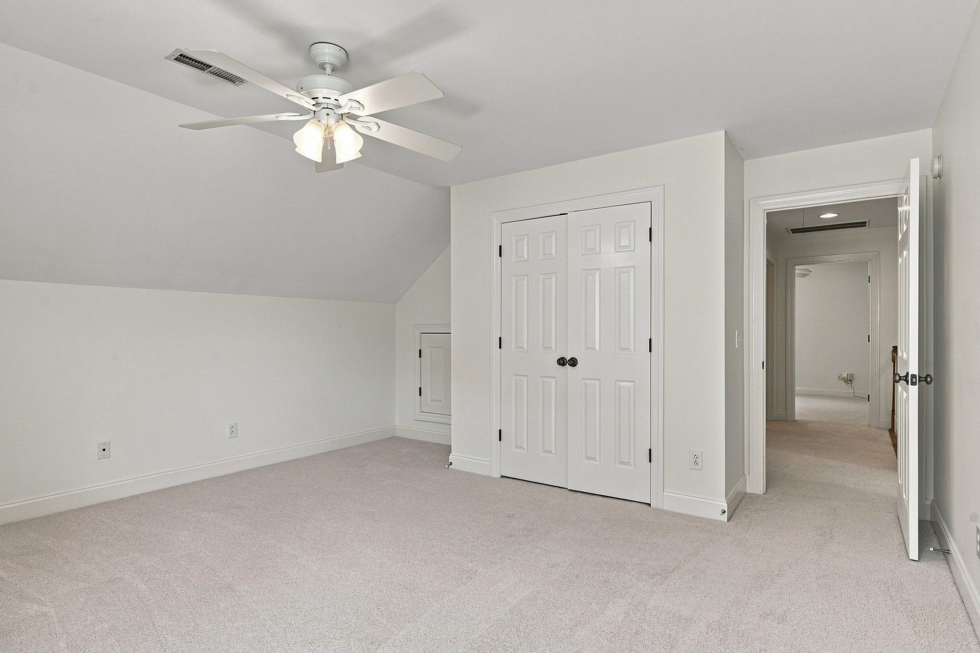 2153 Aberdeen Cir, Murfreesboro, TN 37130 (Guest bedroom #1)