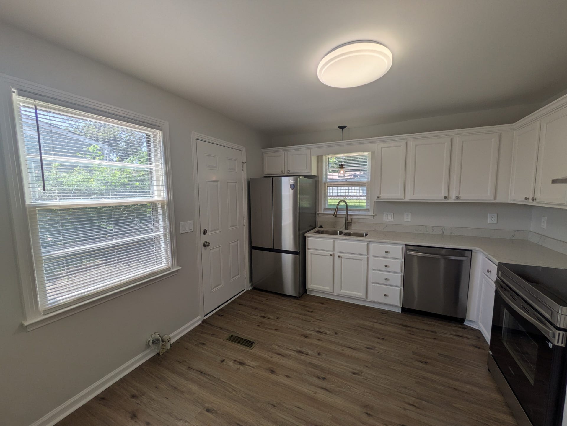 3705 Hewlett Dr, Nashville, TN 37211 3705 Hewlett Dr, Nashville, TN 37211
