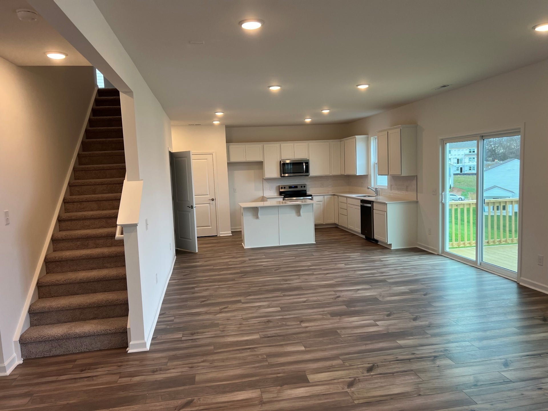 3700 Seapepper Drive, Columbia, TN 38401