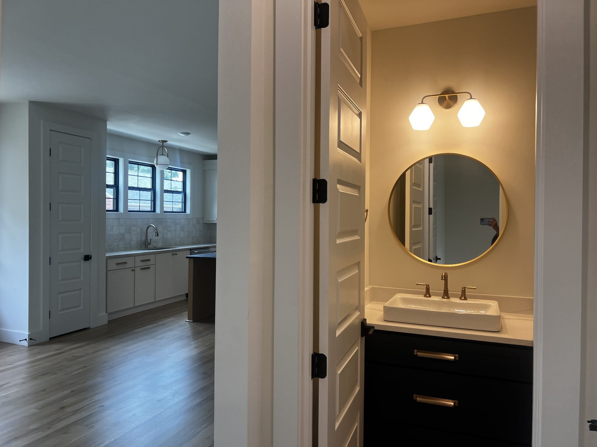 5555 Knob Rd, Nashville, TN 37209 5555 Knob Rd, Nashville, TN 37209