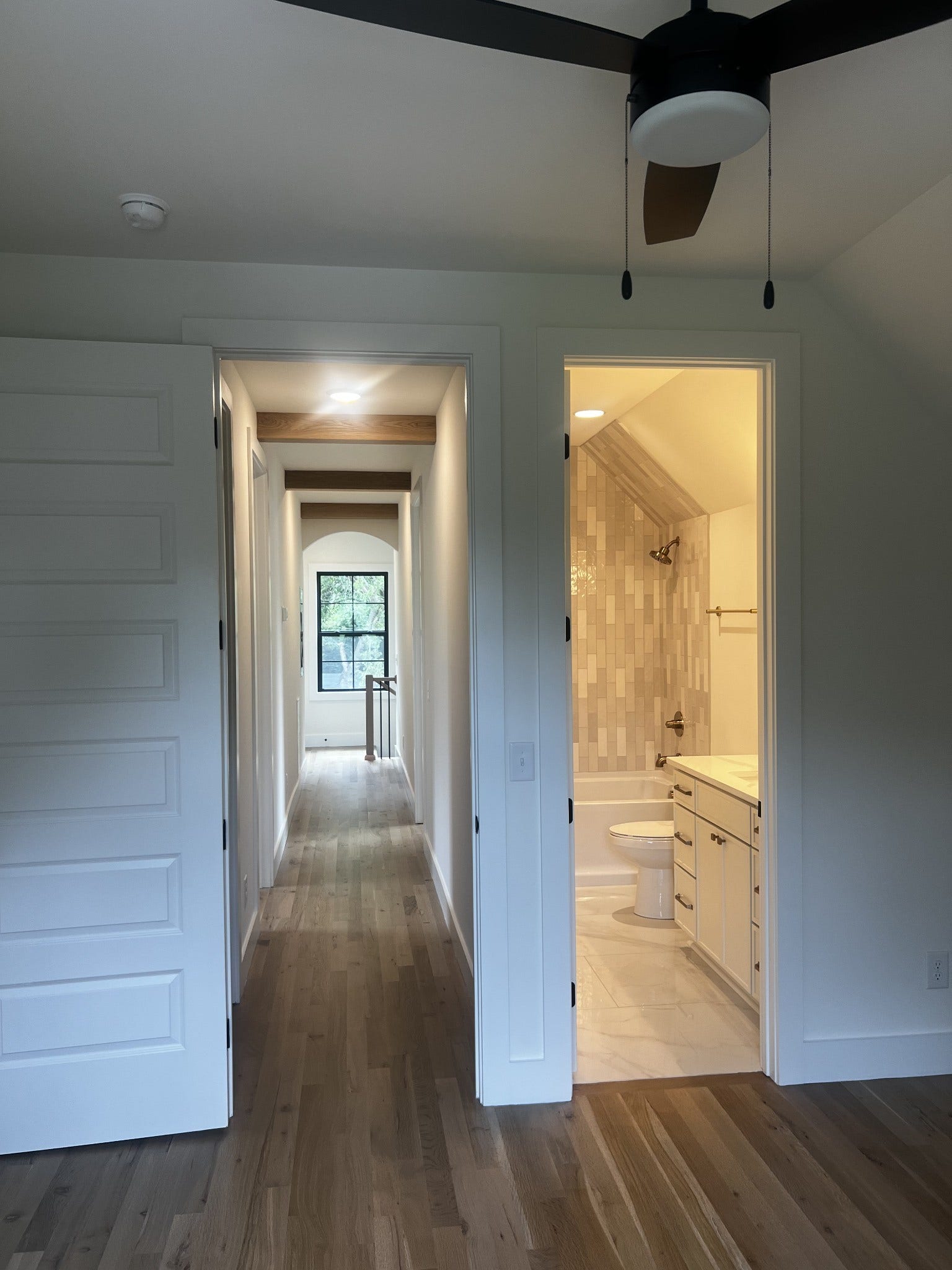 5555 Knob Rd, Nashville, TN 37209 5555 Knob Rd, Nashville, TN 37209