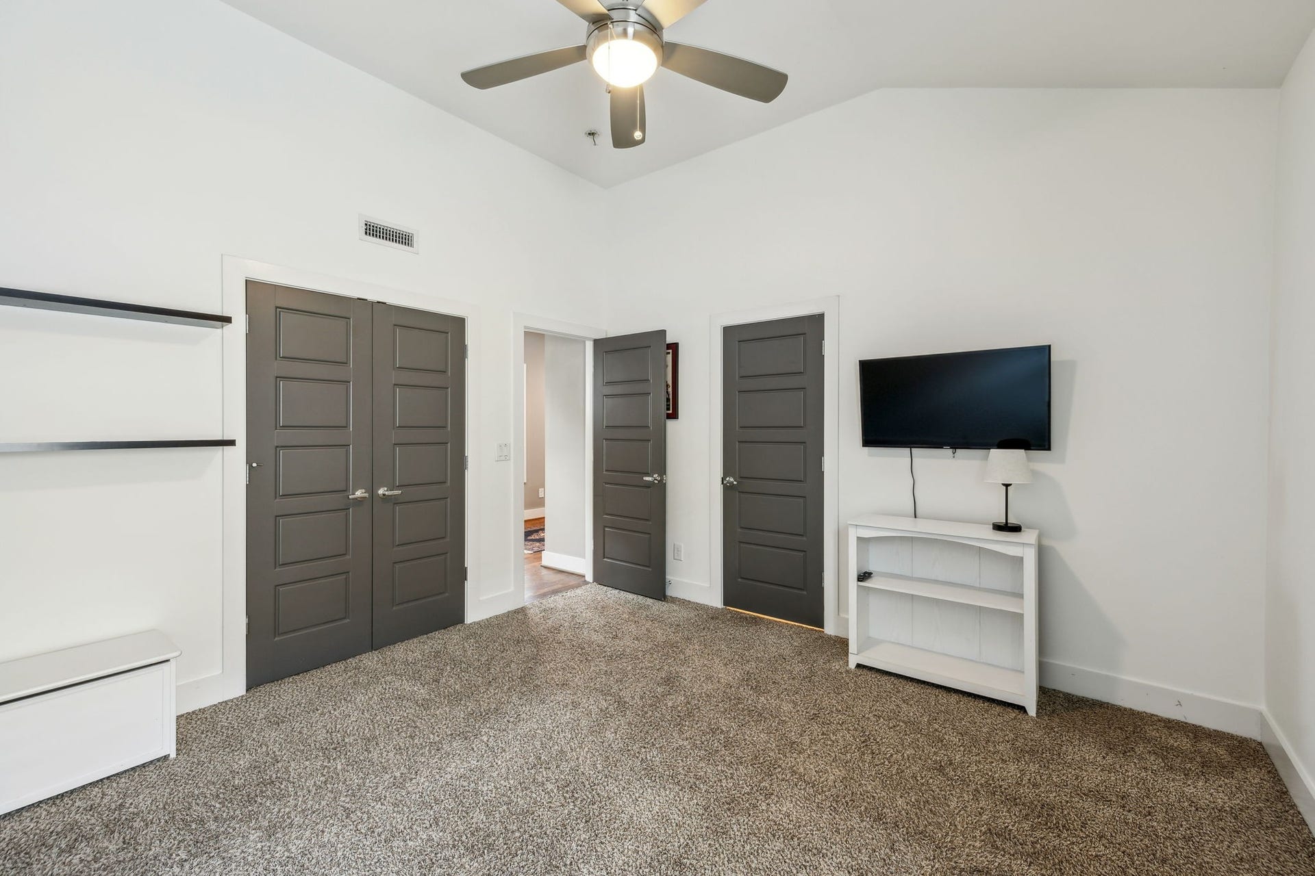 1813 McEwen Ave, Nashville, TN 37206 1813 McEwen Ave, Nashville, TN 37206