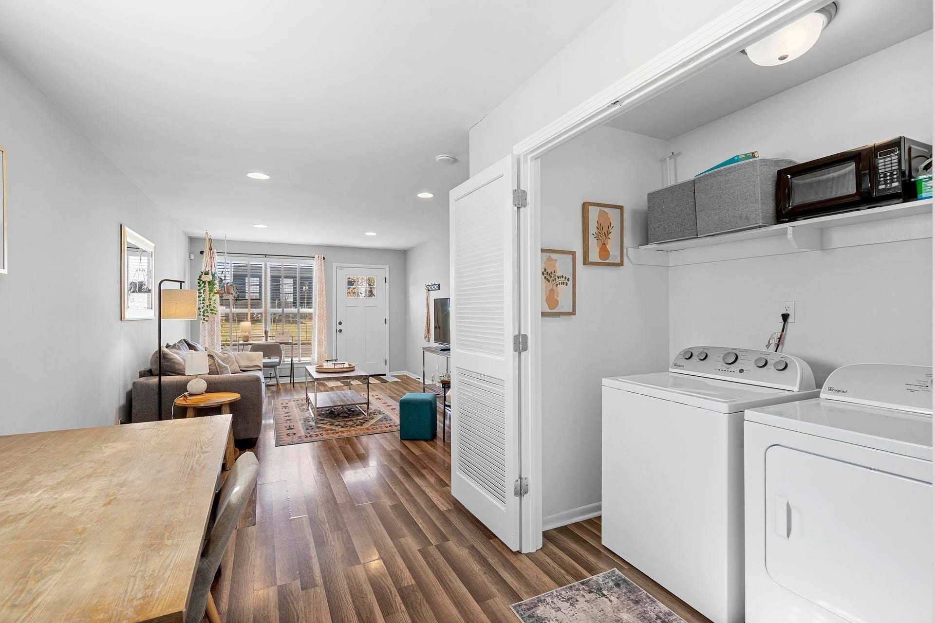 1122 2nd Ave S, Nashville, TN 37210 1122 2nd Ave S, Nashville, TN 37210