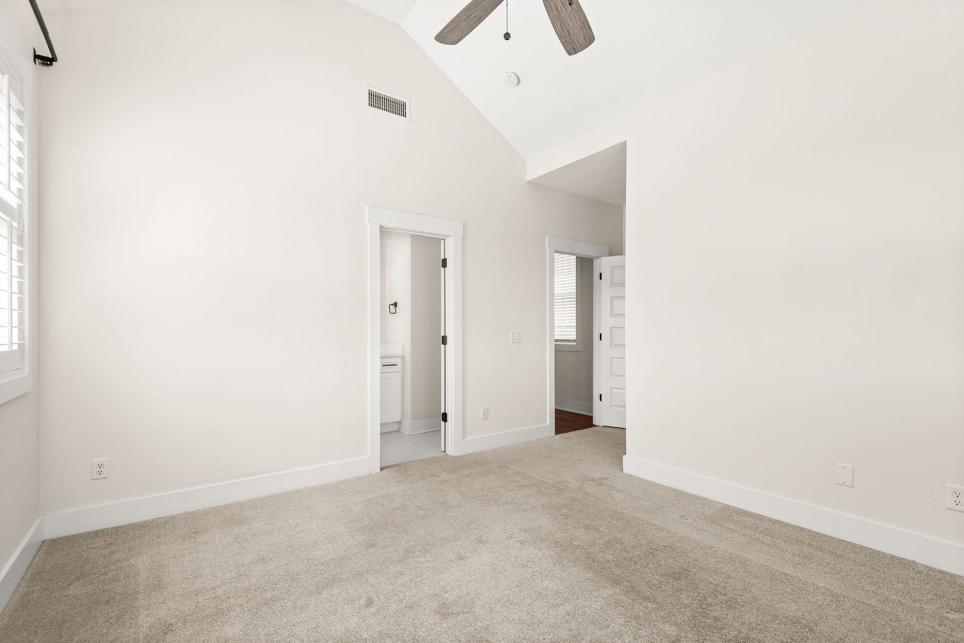 827 Watts Ln, Nashville, TN 37209 827 Watts Ln, Nashville, TN 37209