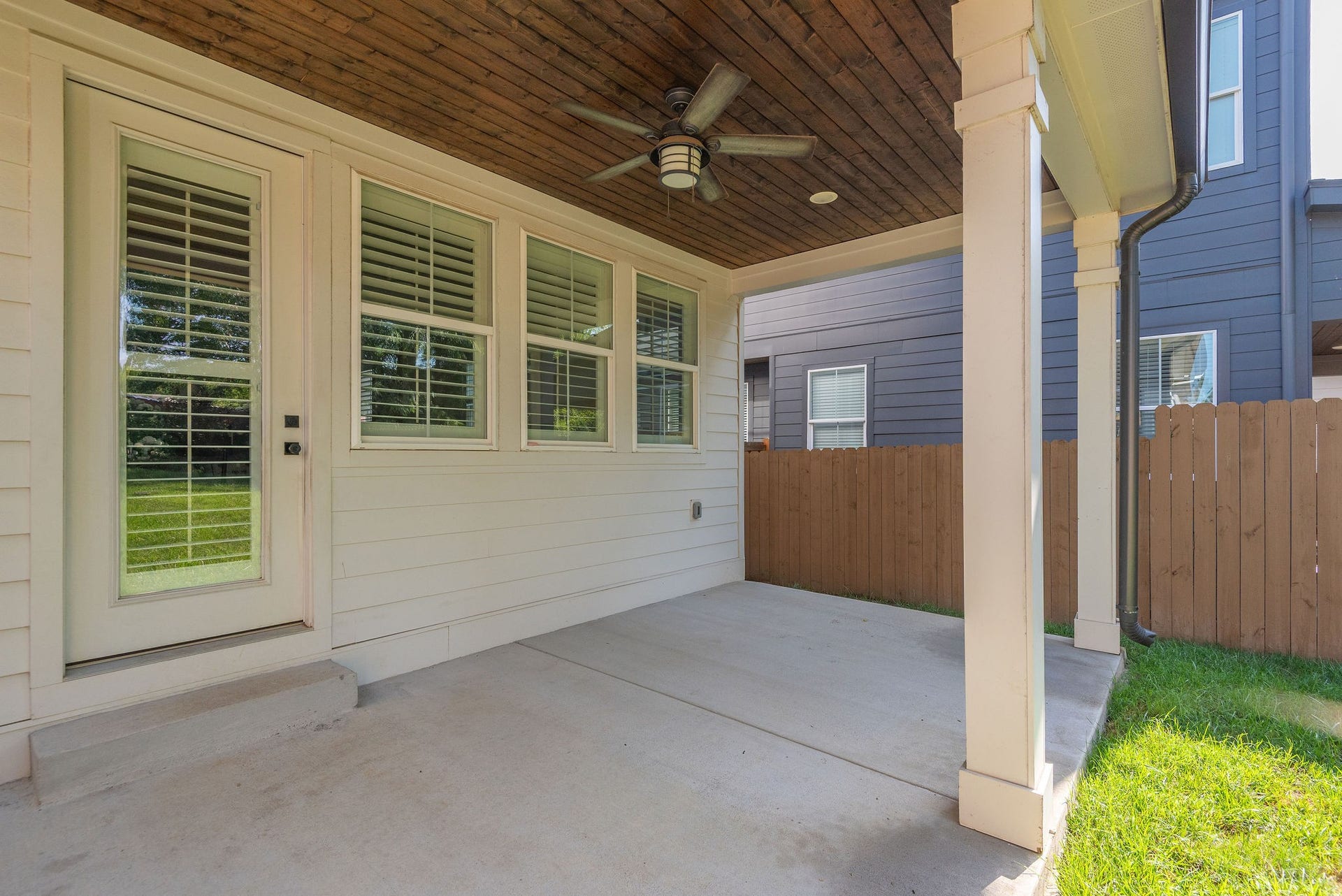 827 Watts Ln, Nashville, TN 37209 827 Watts Ln, Nashville, TN 37209