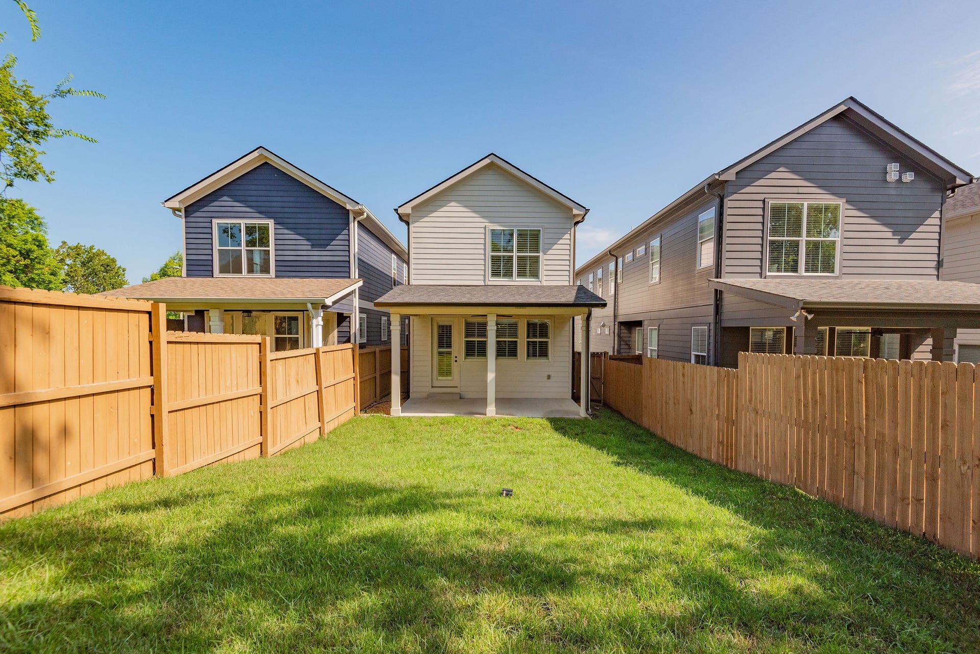827 Watts Ln, Nashville, TN 37209 827 Watts Ln, Nashville, TN 37209