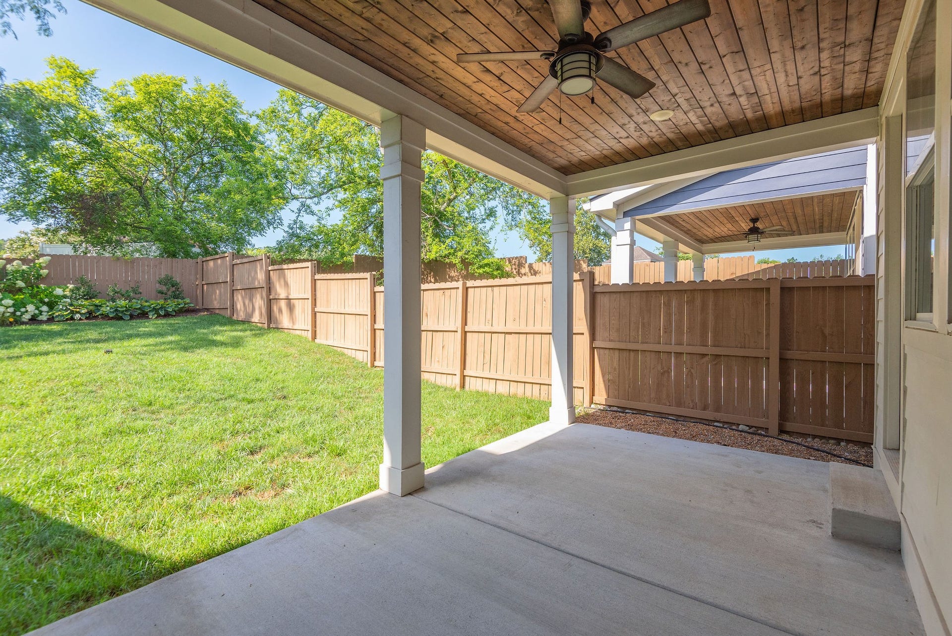 827 Watts Ln, Nashville, TN 37209 827 Watts Ln, Nashville, TN 37209