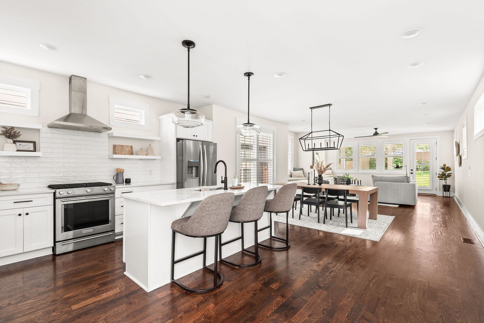 827 Watts Ln, Nashville, TN 37209 827 Watts Ln, Nashville, TN 37209