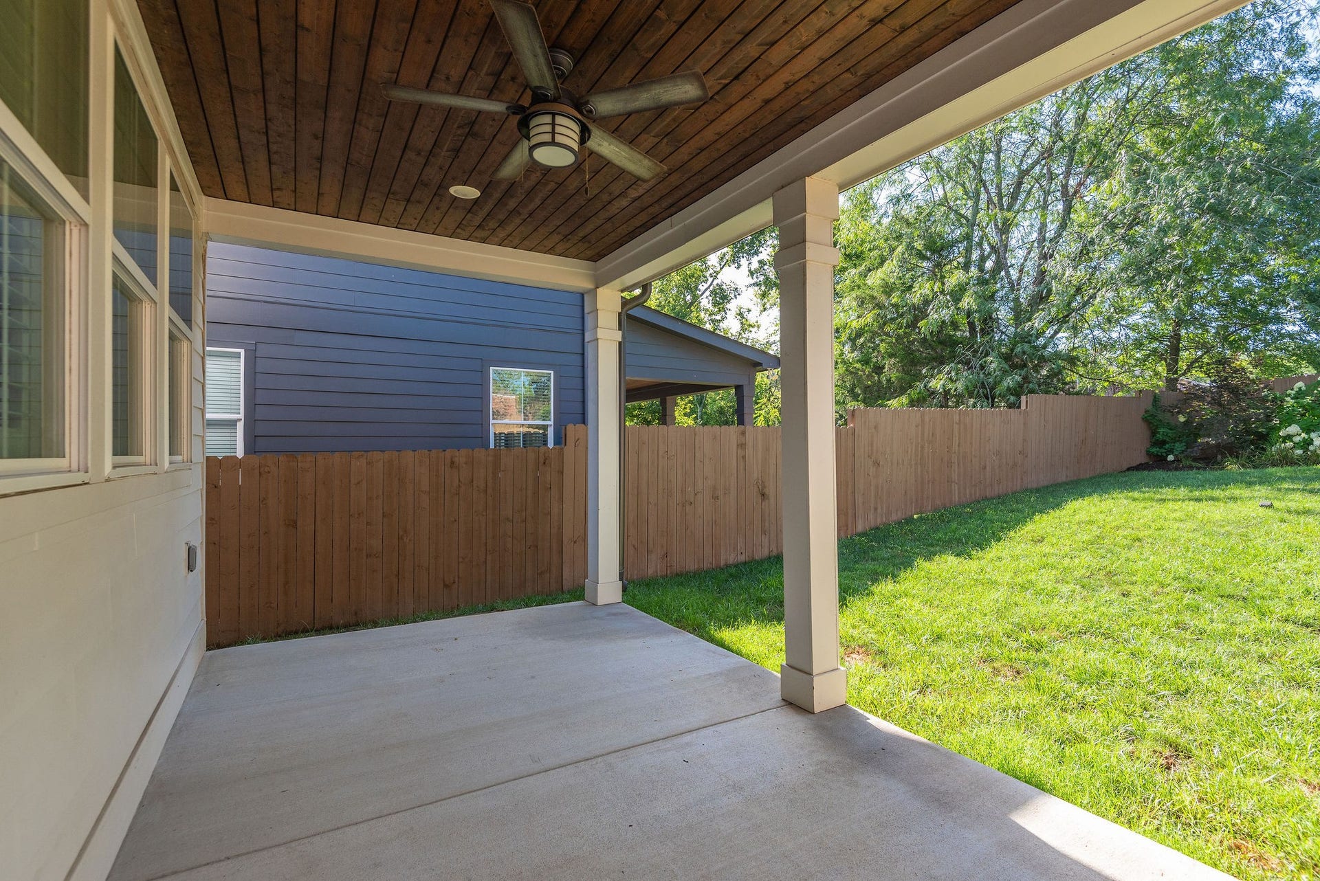 827 Watts Ln, Nashville, TN 37209 827 Watts Ln, Nashville, TN 37209