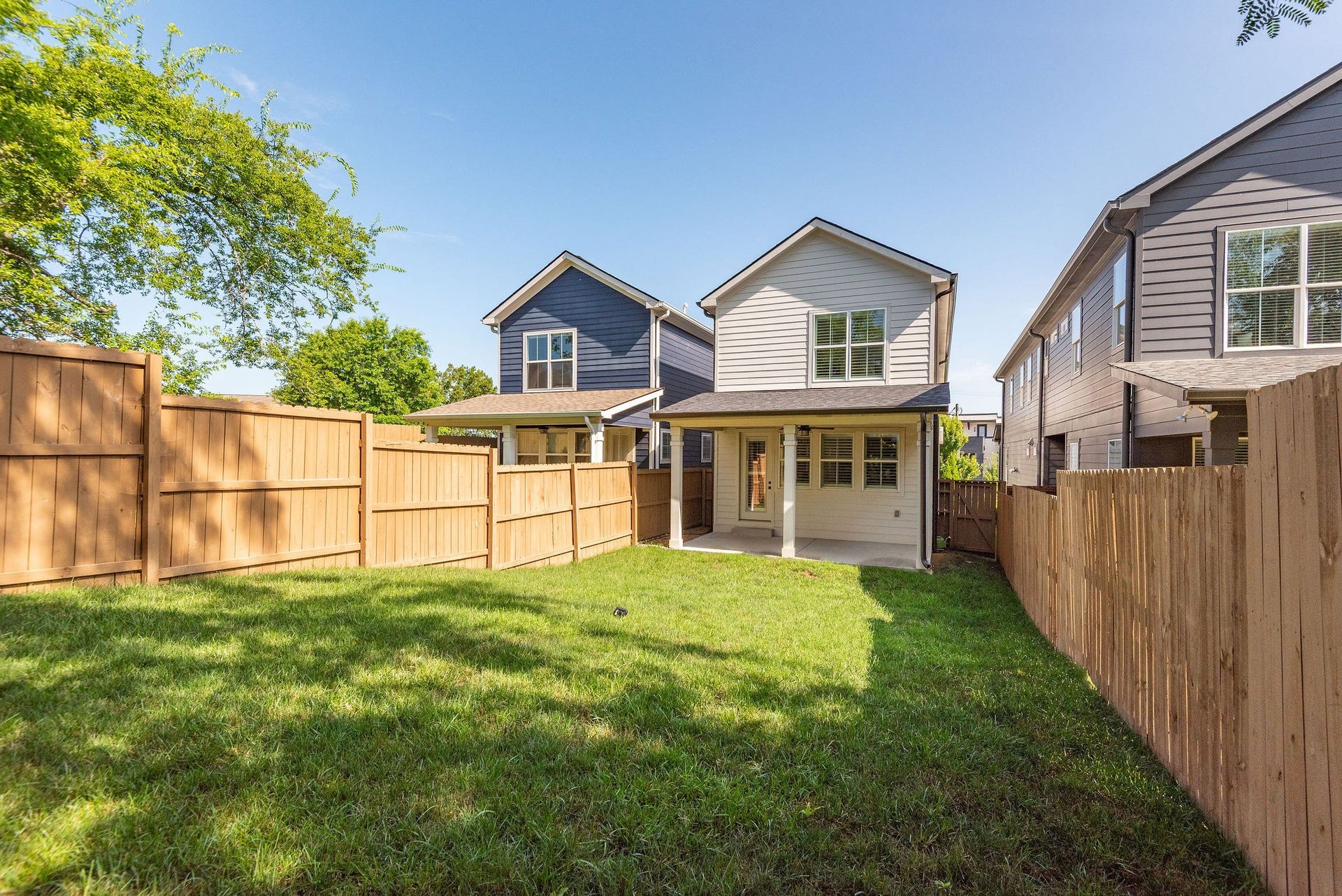 827 Watts Ln, Nashville, TN 37209 827 Watts Ln, Nashville, TN 37209