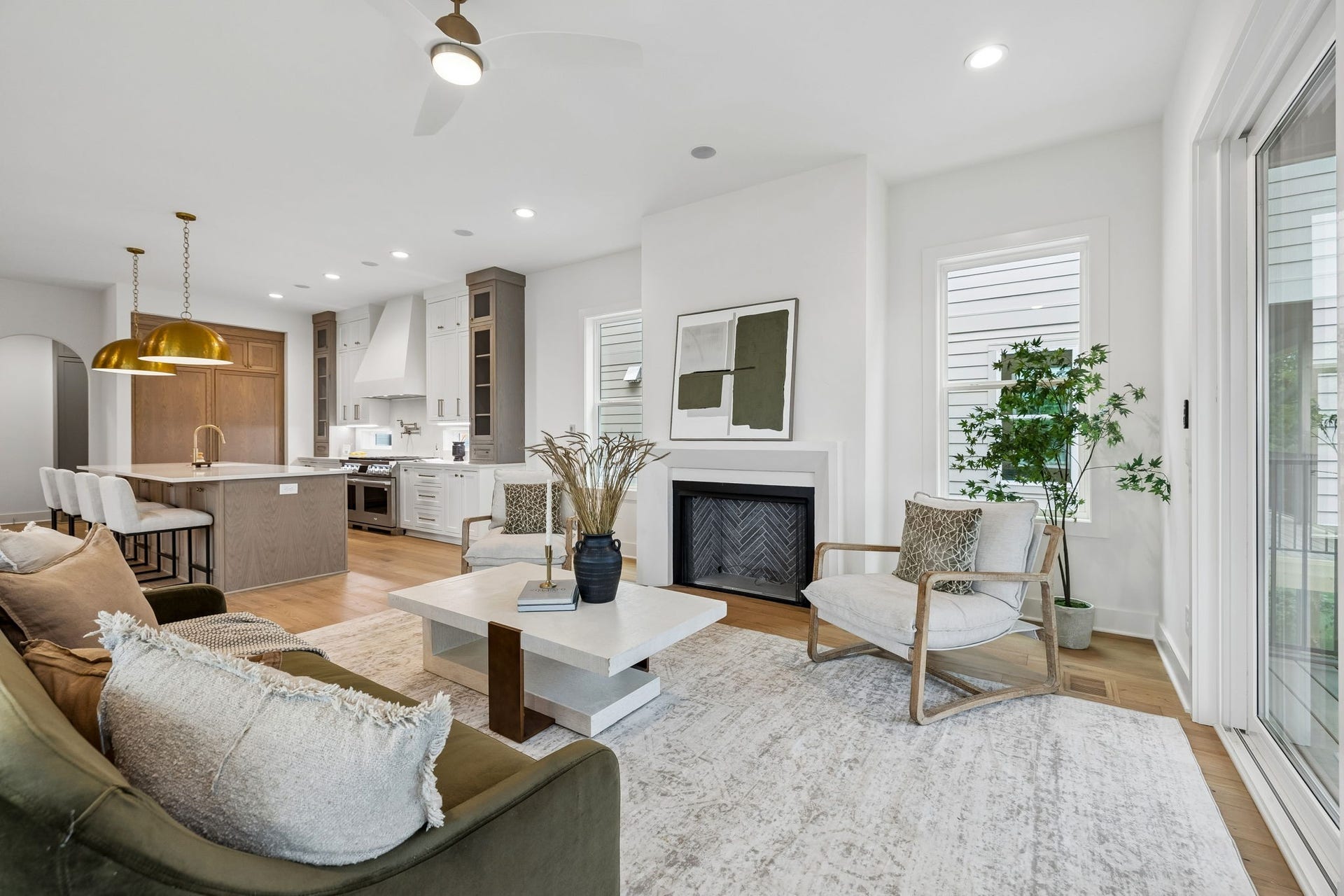 6413 Ranchero Dr, #B, Nashville, TN 37209 6413 Ranchero Dr, #B, Nashville, TN 37209