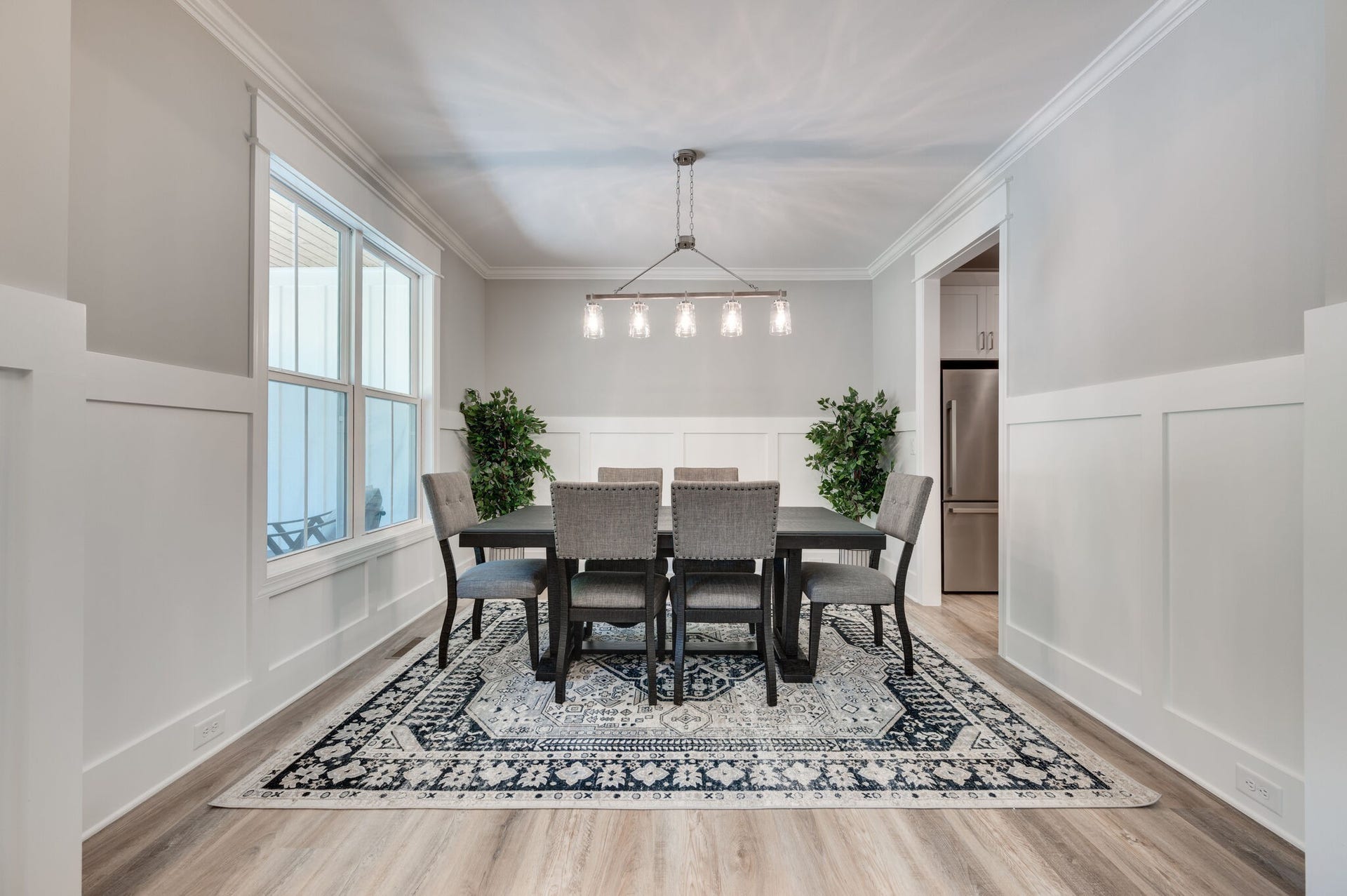545 Delacy, Fairview, TN 37062 Formal dining room