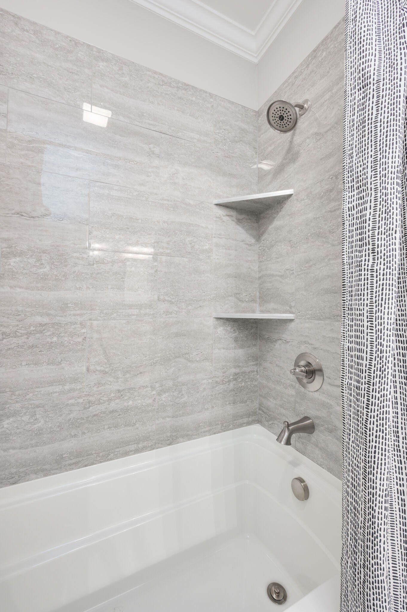 545 Delacy, Fairview, TN 37062 Tiled tub/shower surround
